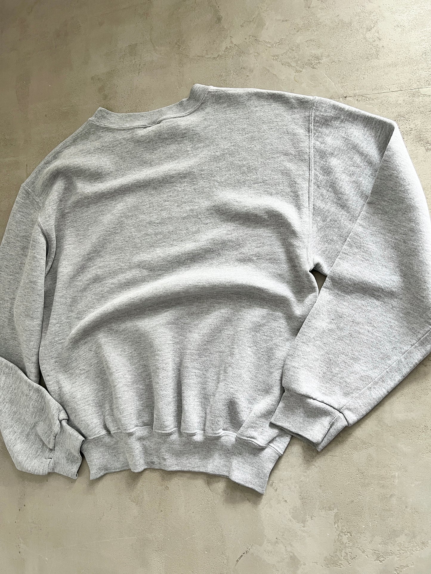 GREY YANKEES RUSSELL SWEATER - 1990S - L