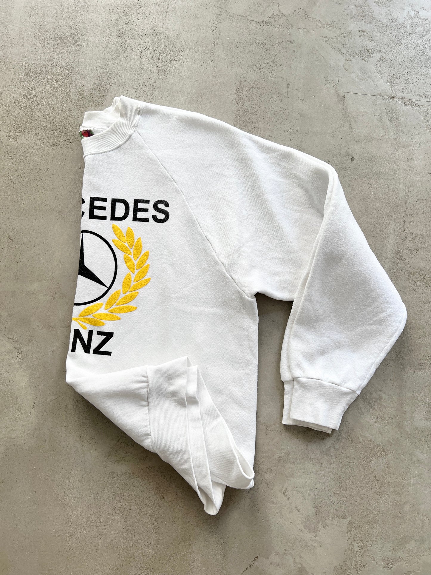 WHITE MERCEDES BENZ SWEATER - 1990S - S