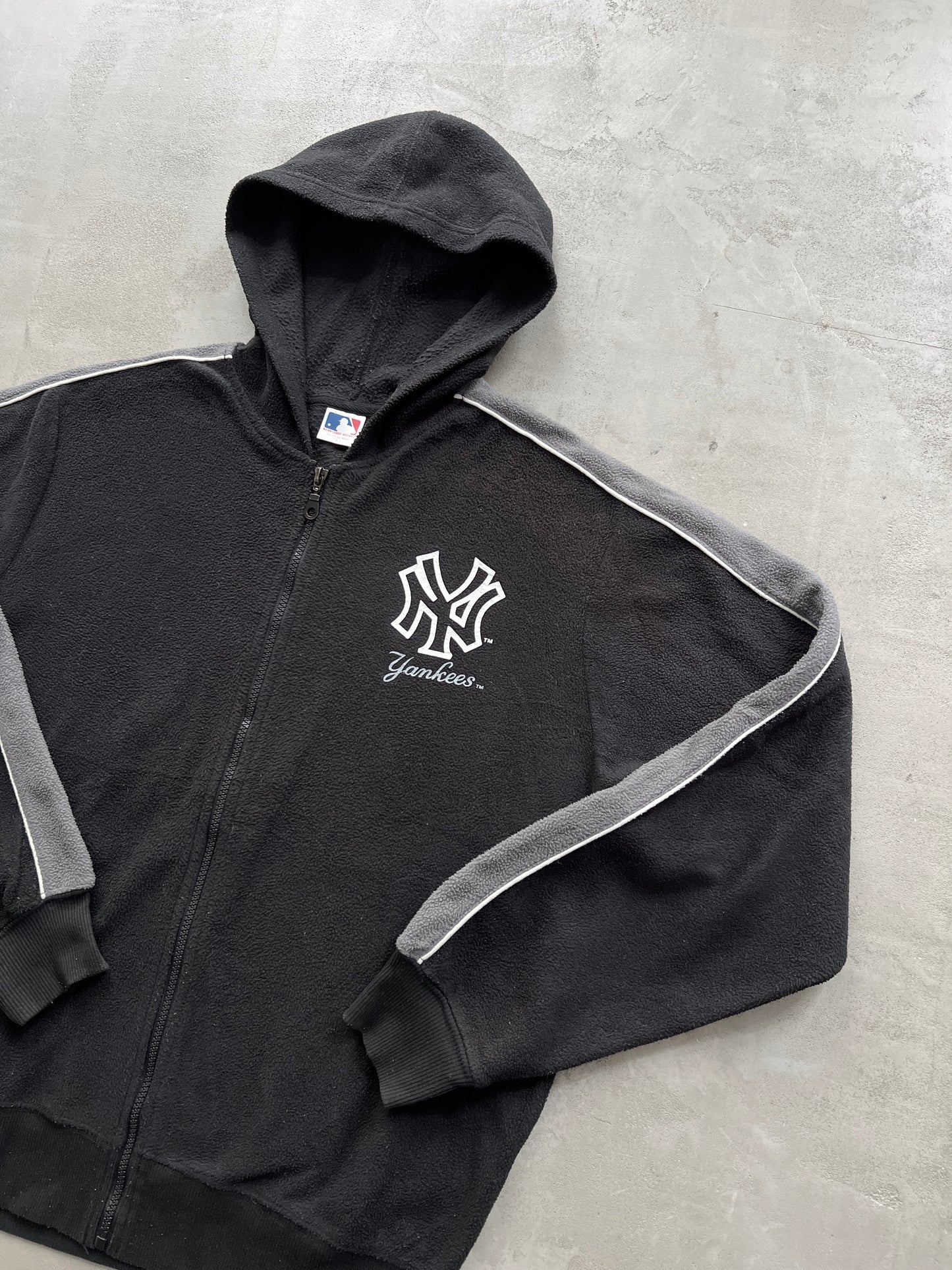 BLACK YANKEES FLEECE ZIP UP HOODIE - 2000S - M