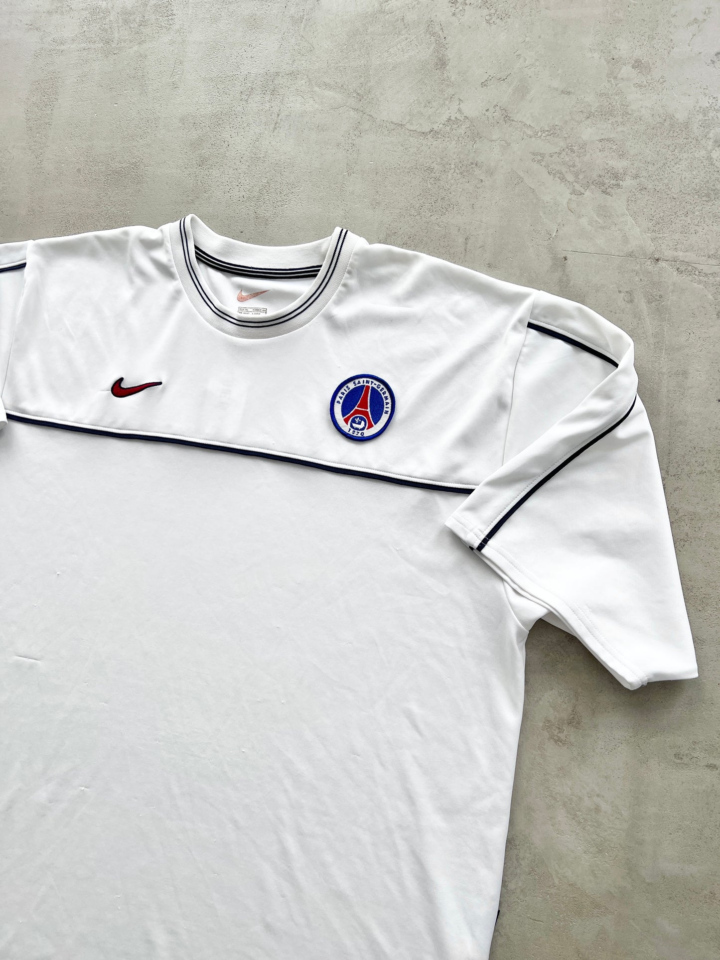 WHITE NIKE PSG JERSEY - 1990S - XL