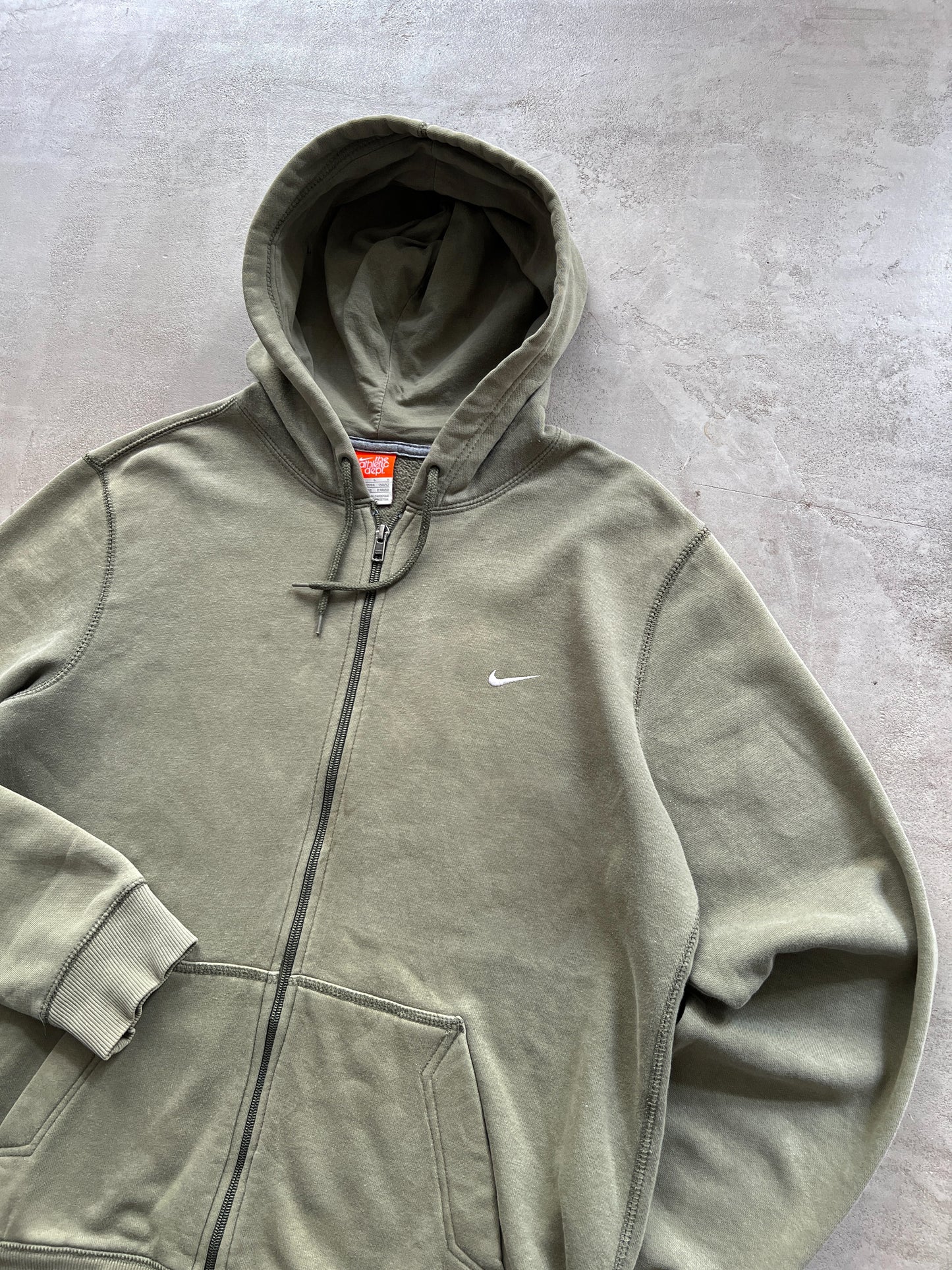 FADED OLIVE NIKE ZIP UP HOODIE - 2000S - L