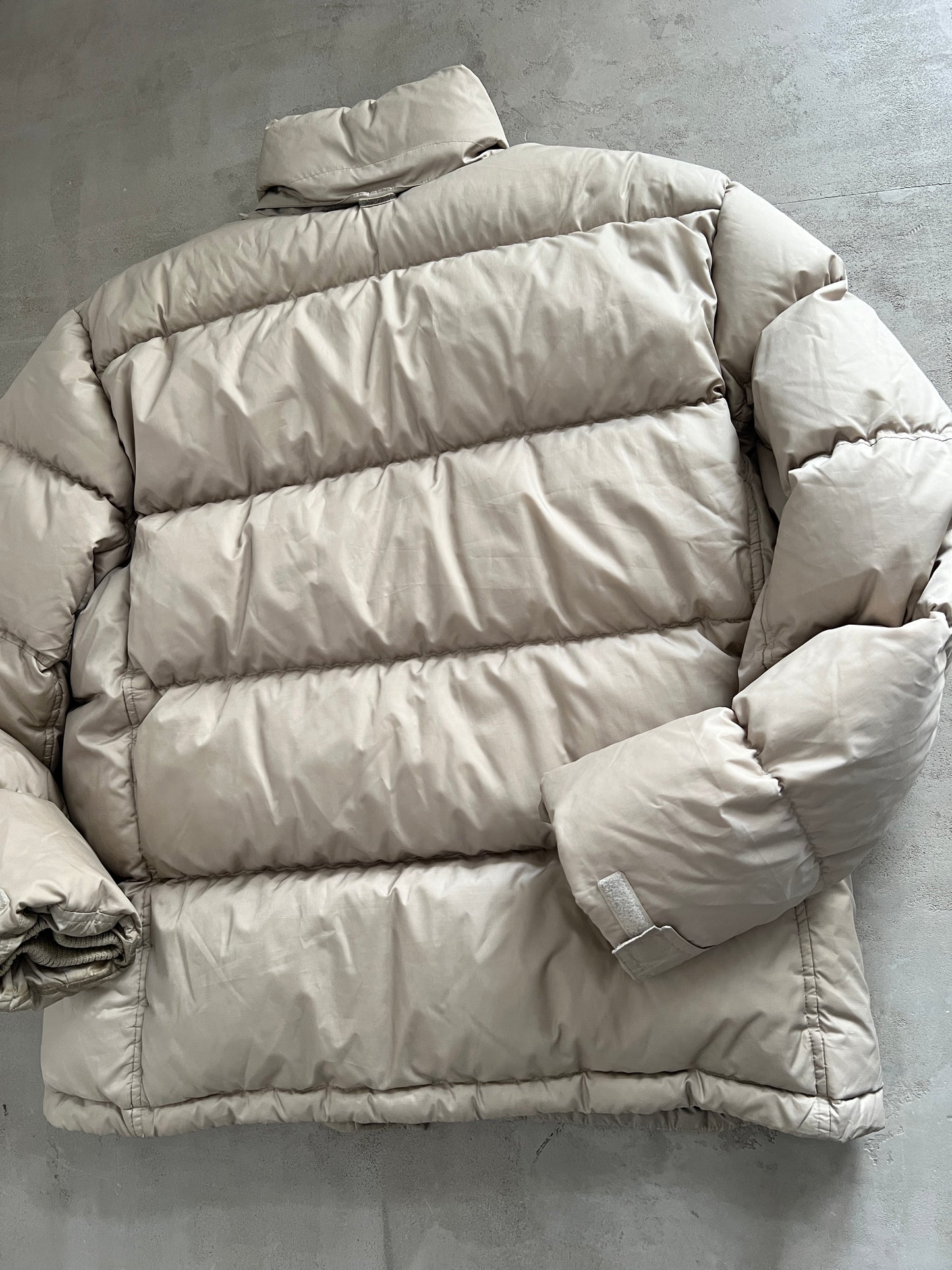 BEIGE NIKE PUFFER - 2000S - XXL/XL