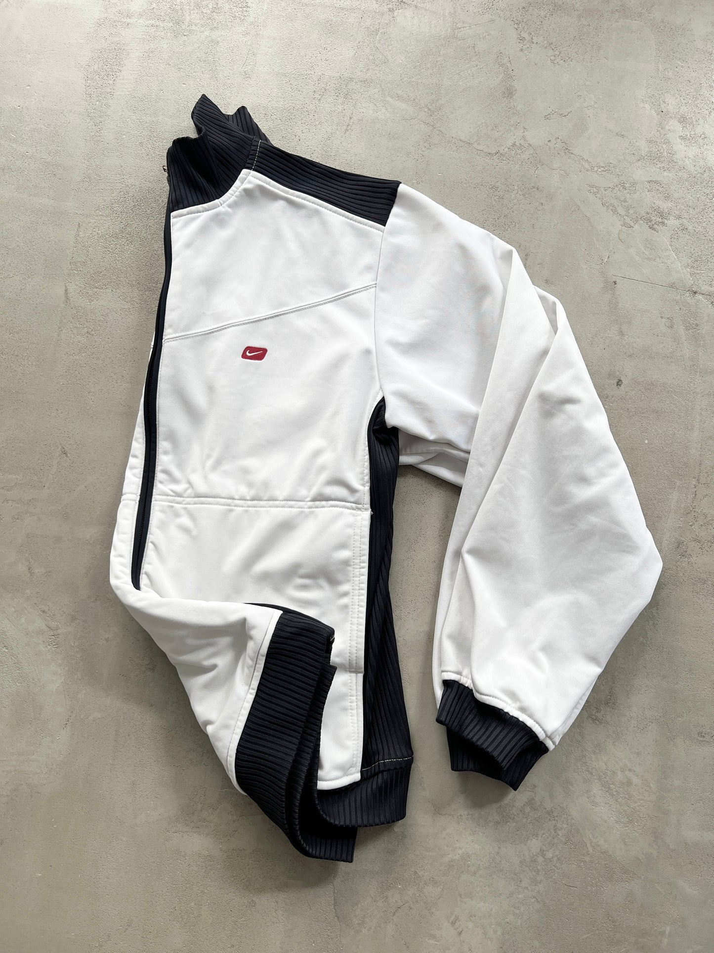 WHITE NIKE TRACK JACKET - 2000S - M