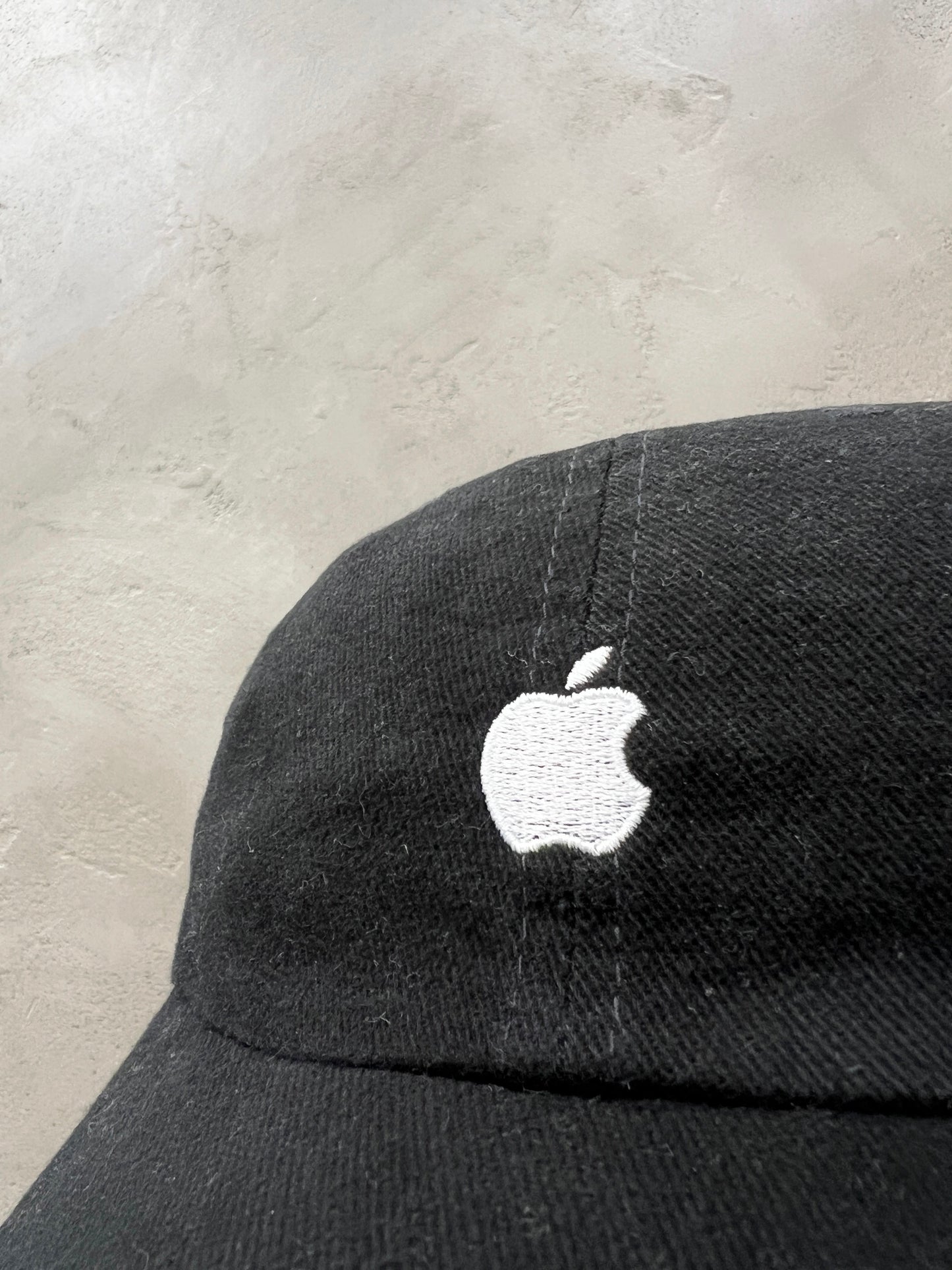 BLACK APPLE PROMO CAP - 2000S