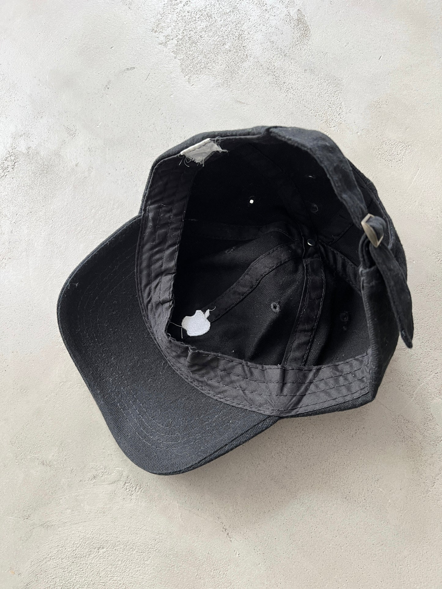 BLACK APPLE PROMO CAP - 2000S