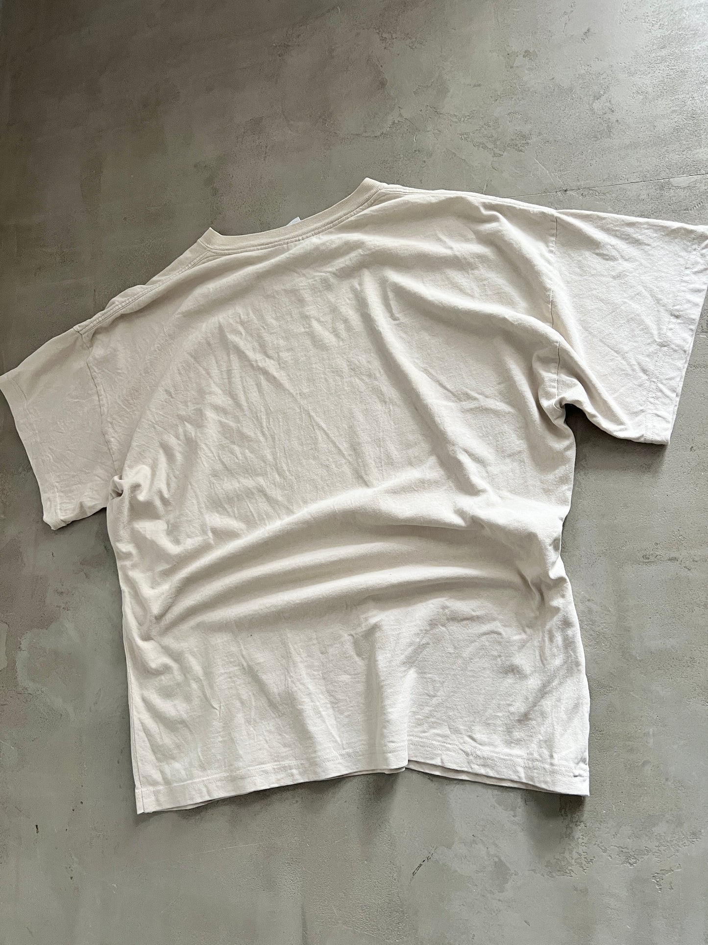 CREME NIKE BOOTLEG TEE - 1990S - XL