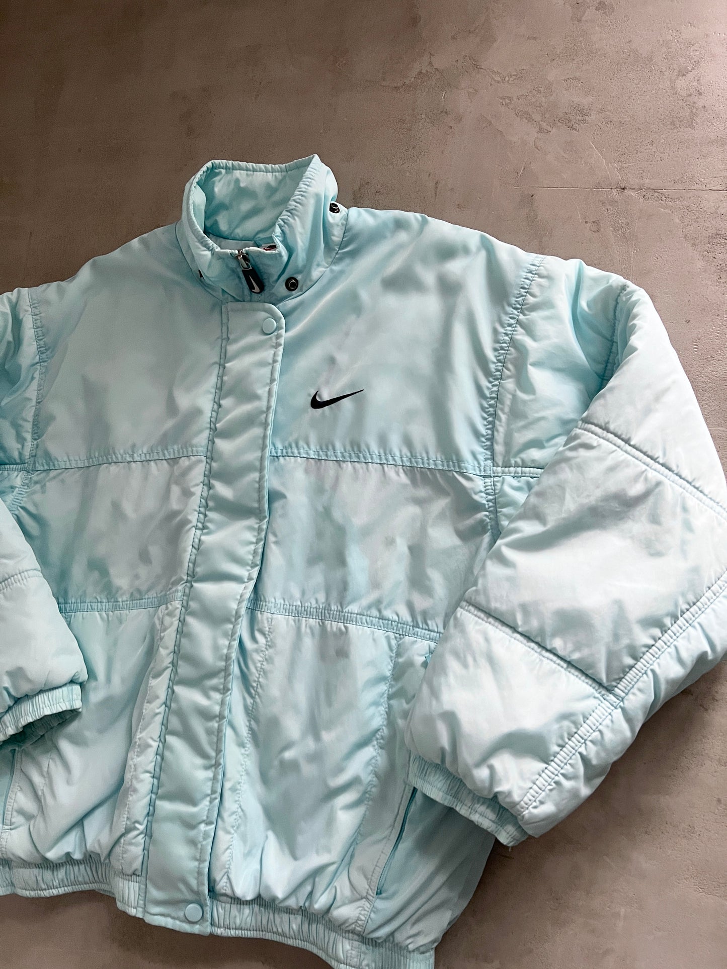 BABY BLUE NIKE PUFFER - 1990S - S