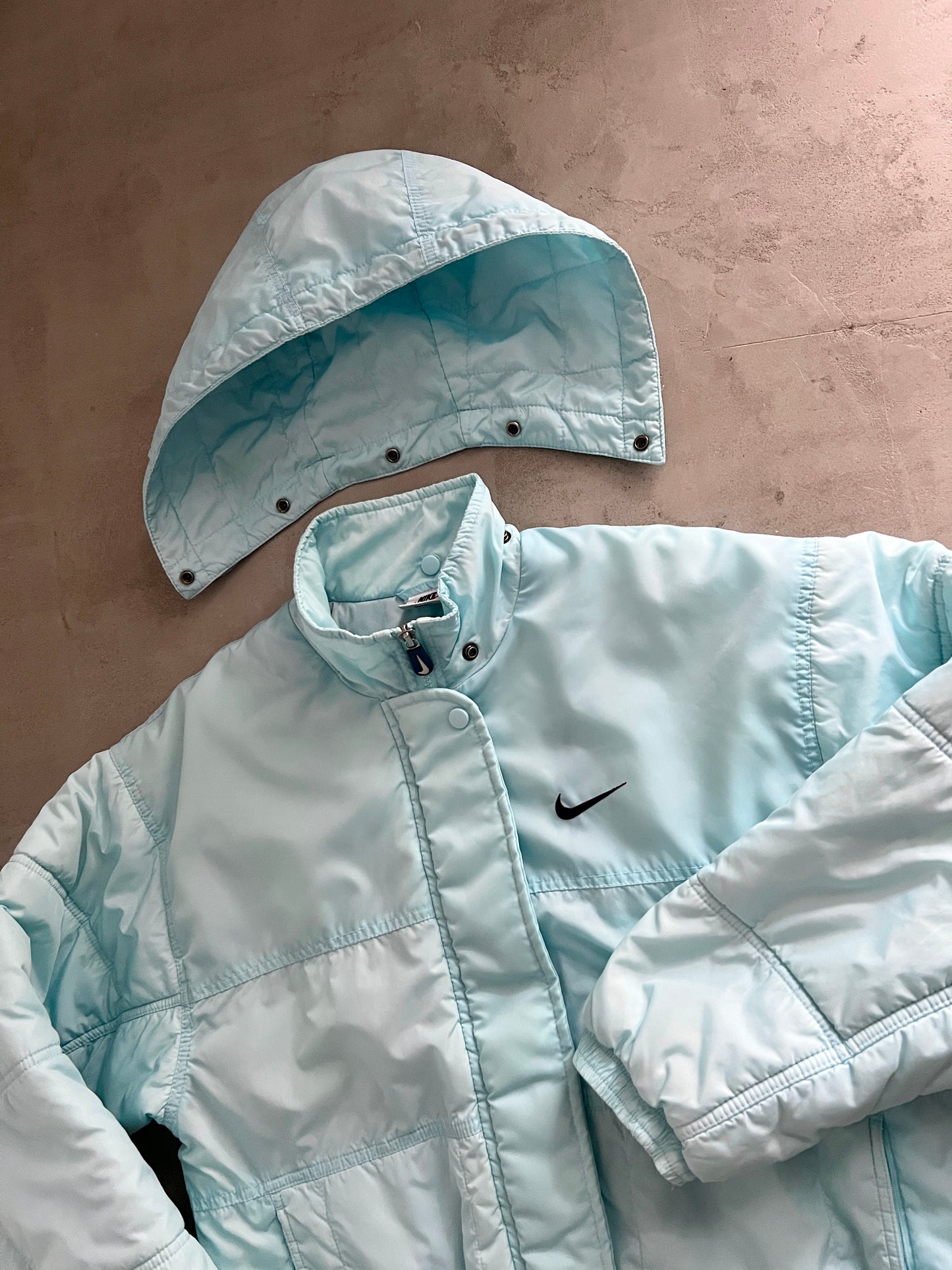 BABY BLUE NIKE PUFFER - 1990S - S