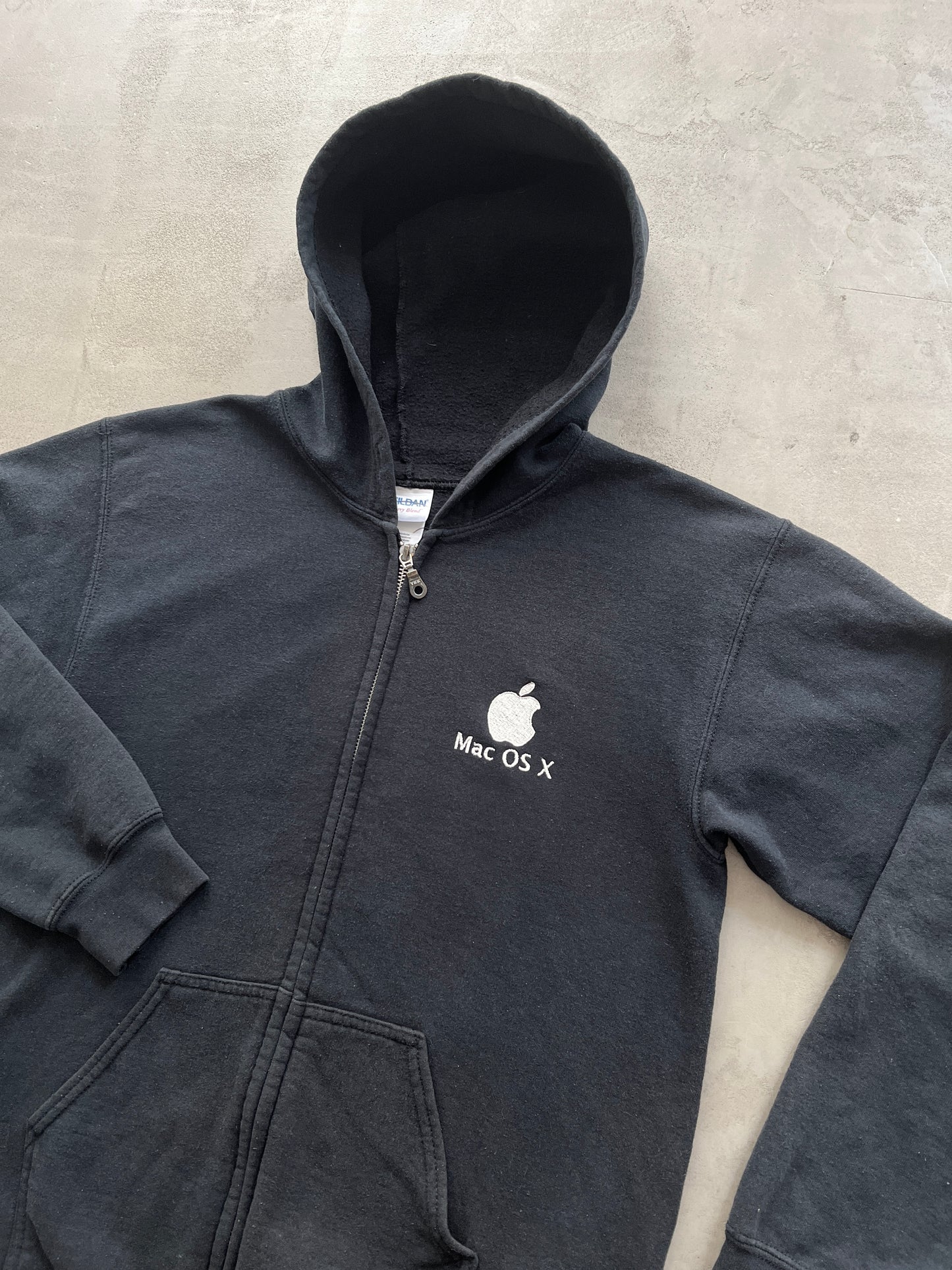 FADED BLACK APPLE ZIP UP HOODIE - 2000S - M/S