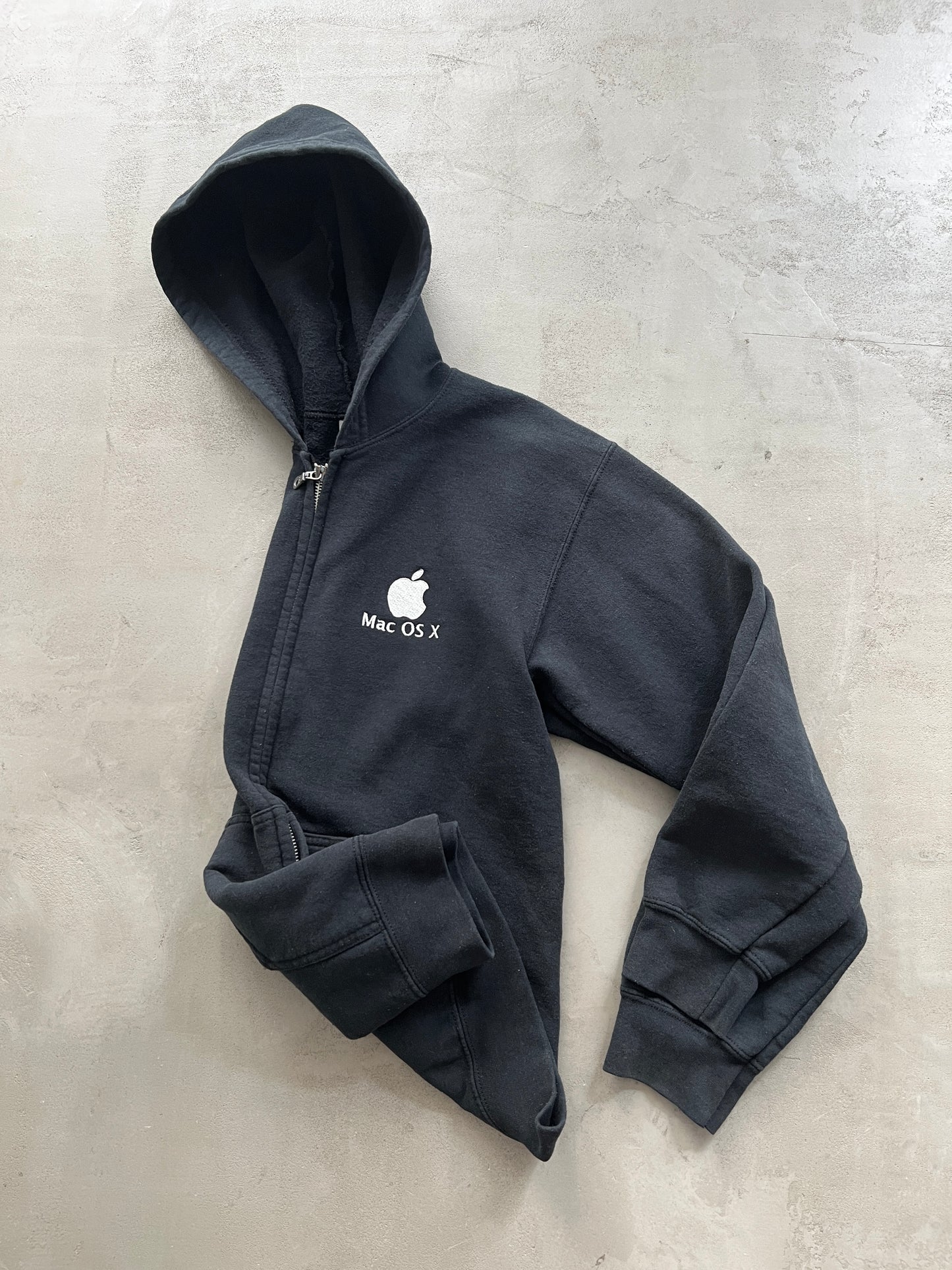 FADED BLACK APPLE ZIP UP HOODIE - 2000S - M/S