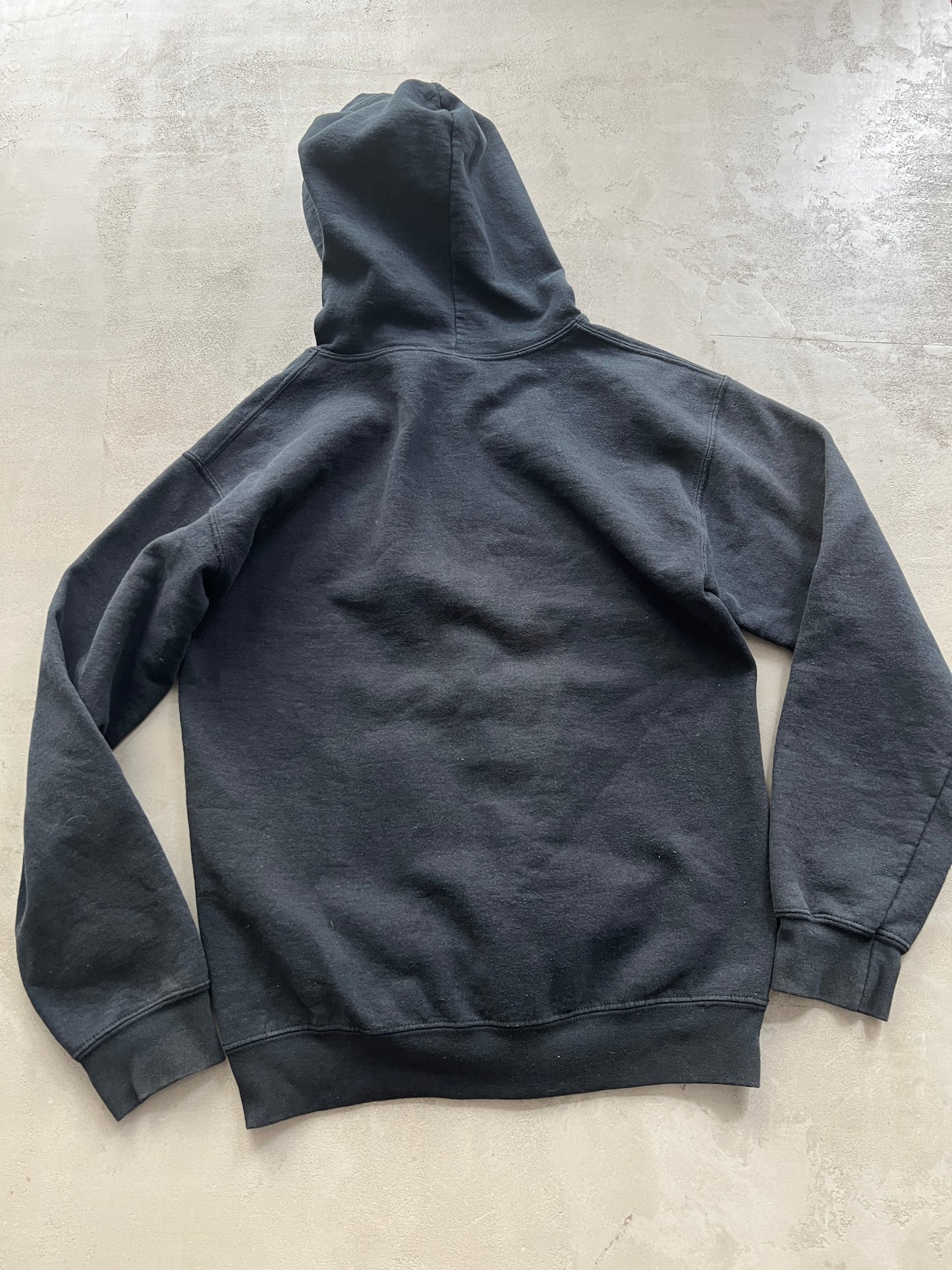 FADED BLACK APPLE ZIP UP HOODIE - 2000S - M/S