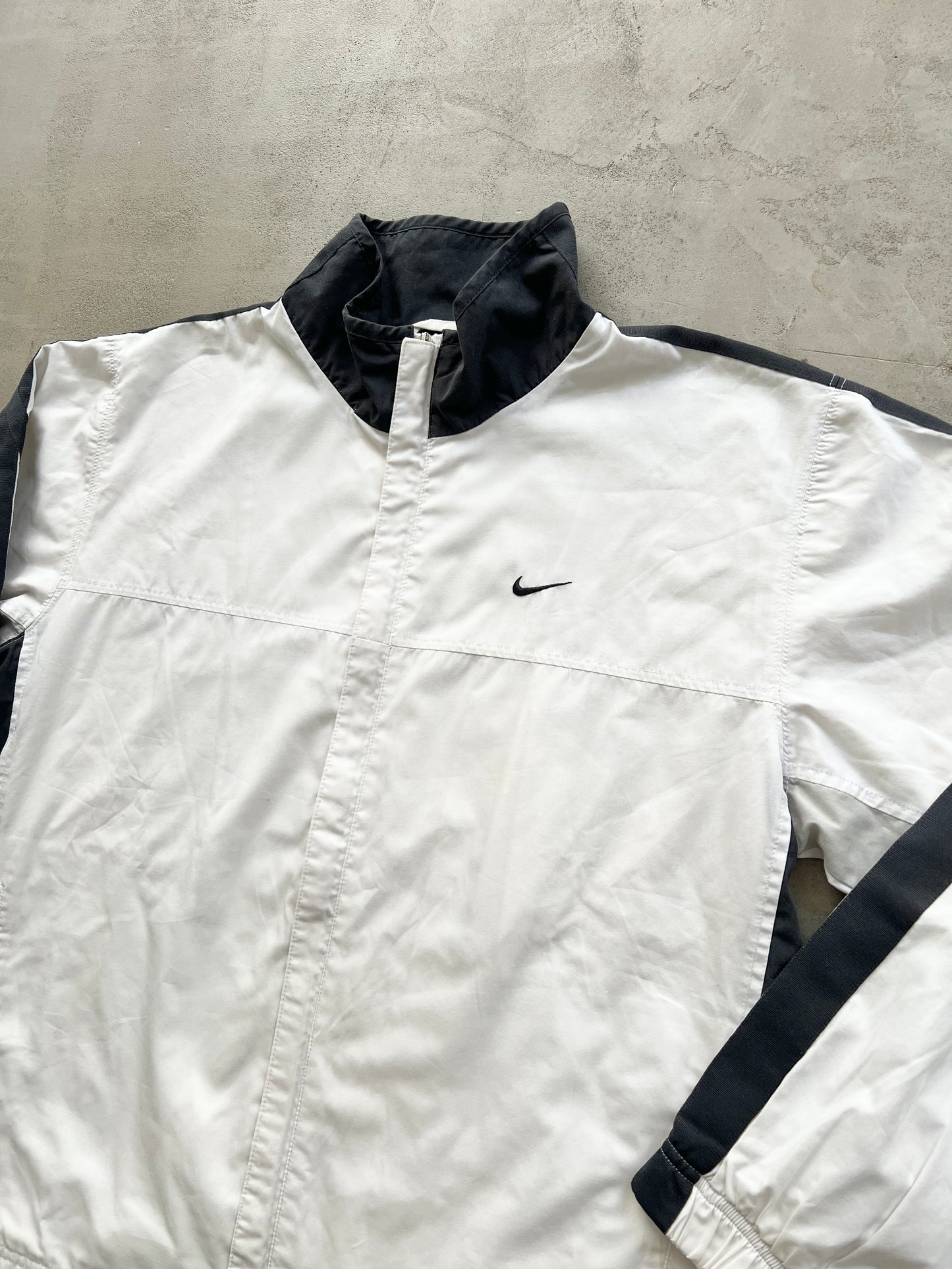 WHITE NIKE TRACK JACKET - 2000S - L/M