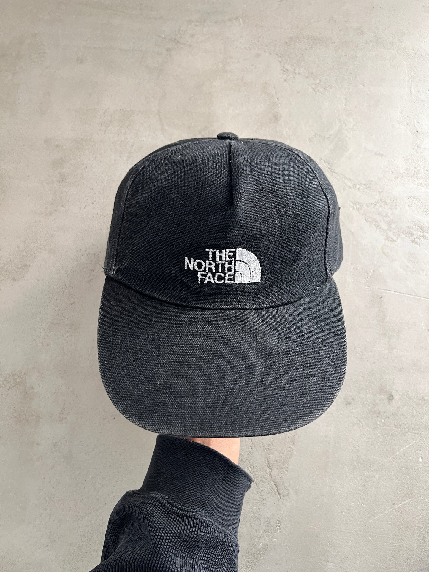 FADED BLACK  THE NORTH FACE CAP - 2000S