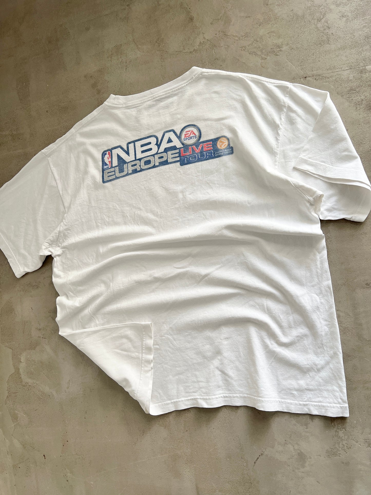 WHITE NBA LIVE X EA SPORTS TEE - 2000S - XL/L