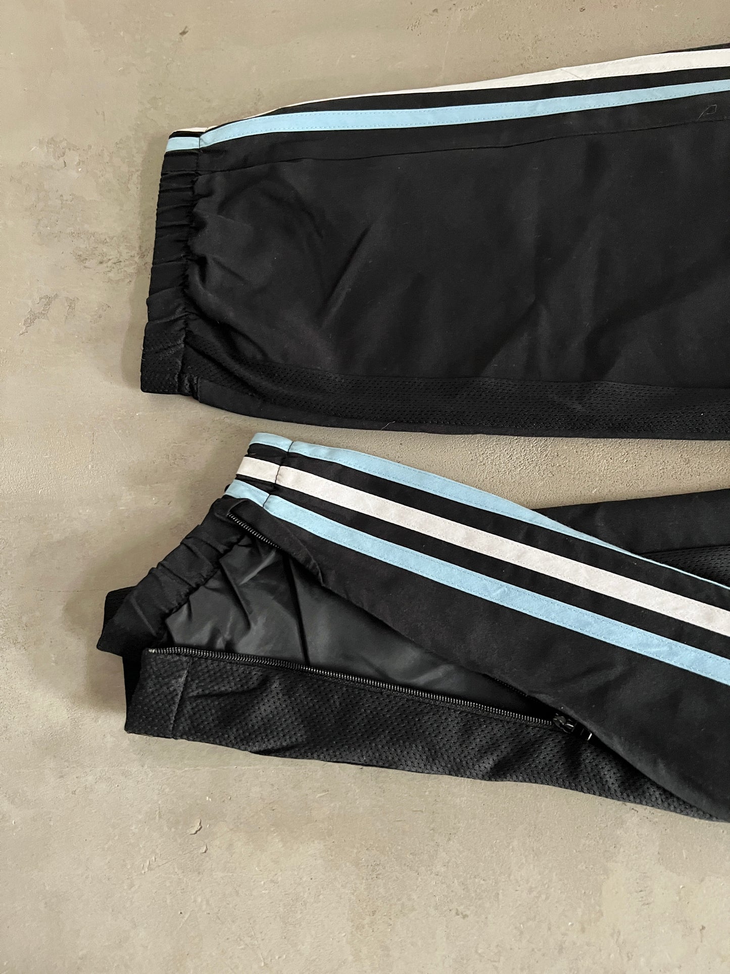 BLACK/BABY BLUE ARGENTINA TRACK PANTS - 2000S - L