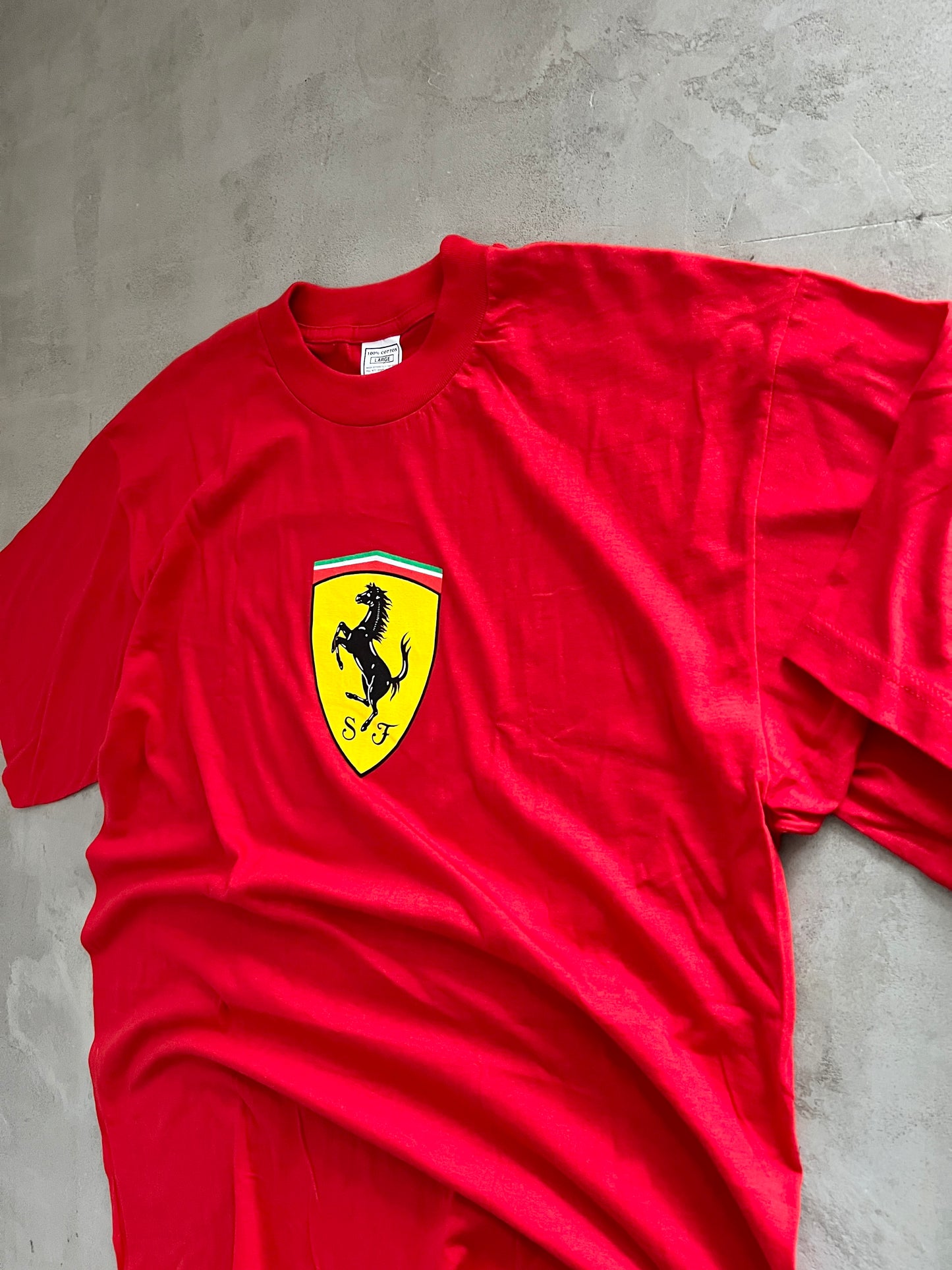 RED FERRARI TEE - 1990S - L