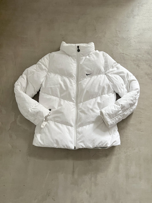 WHITE NIKE PUFFER - 2000S - WOMENS XL