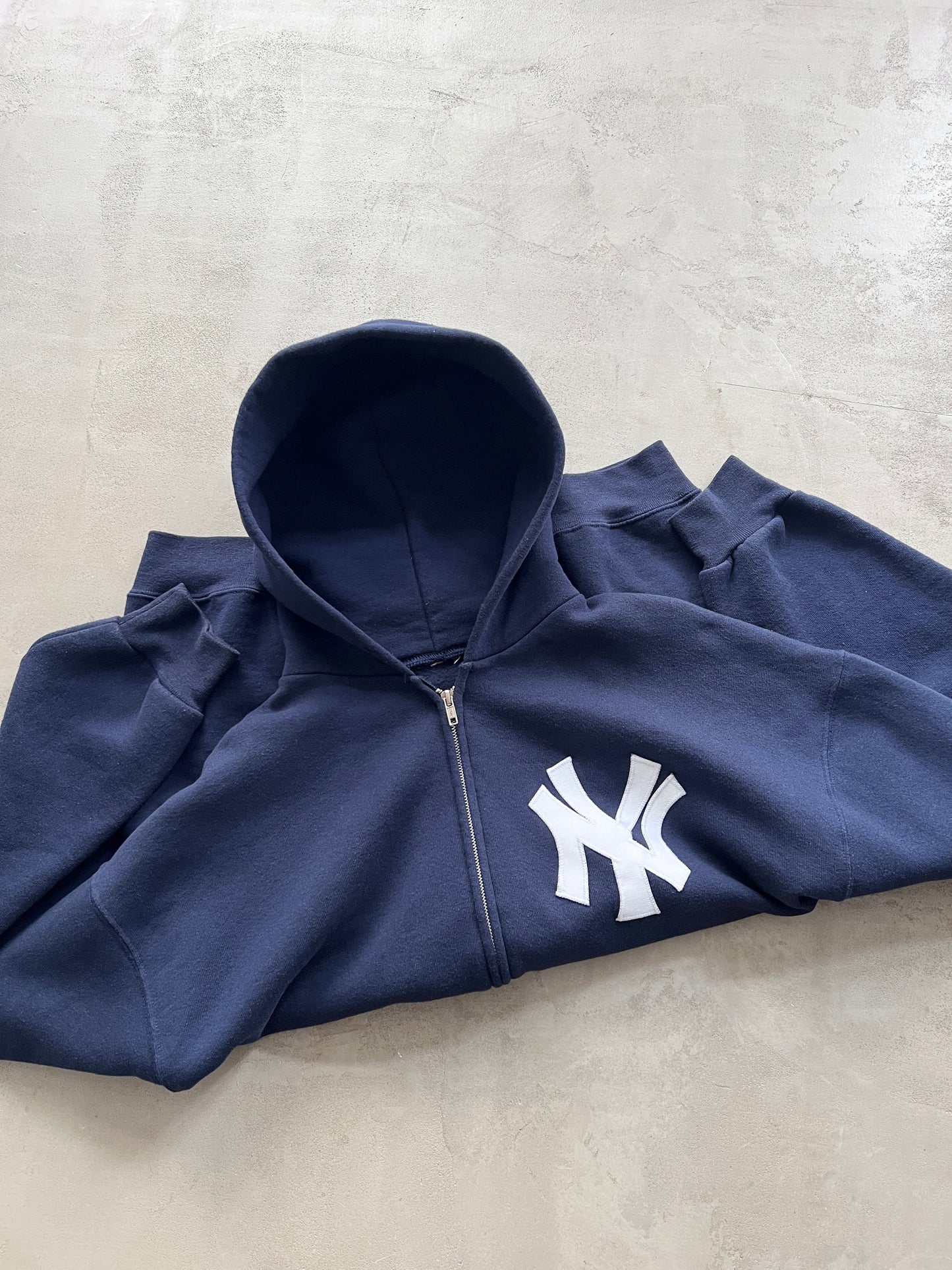 NAVY YANKEES RUSSELL ZIP UP HOODIE - 1990S - L/XL