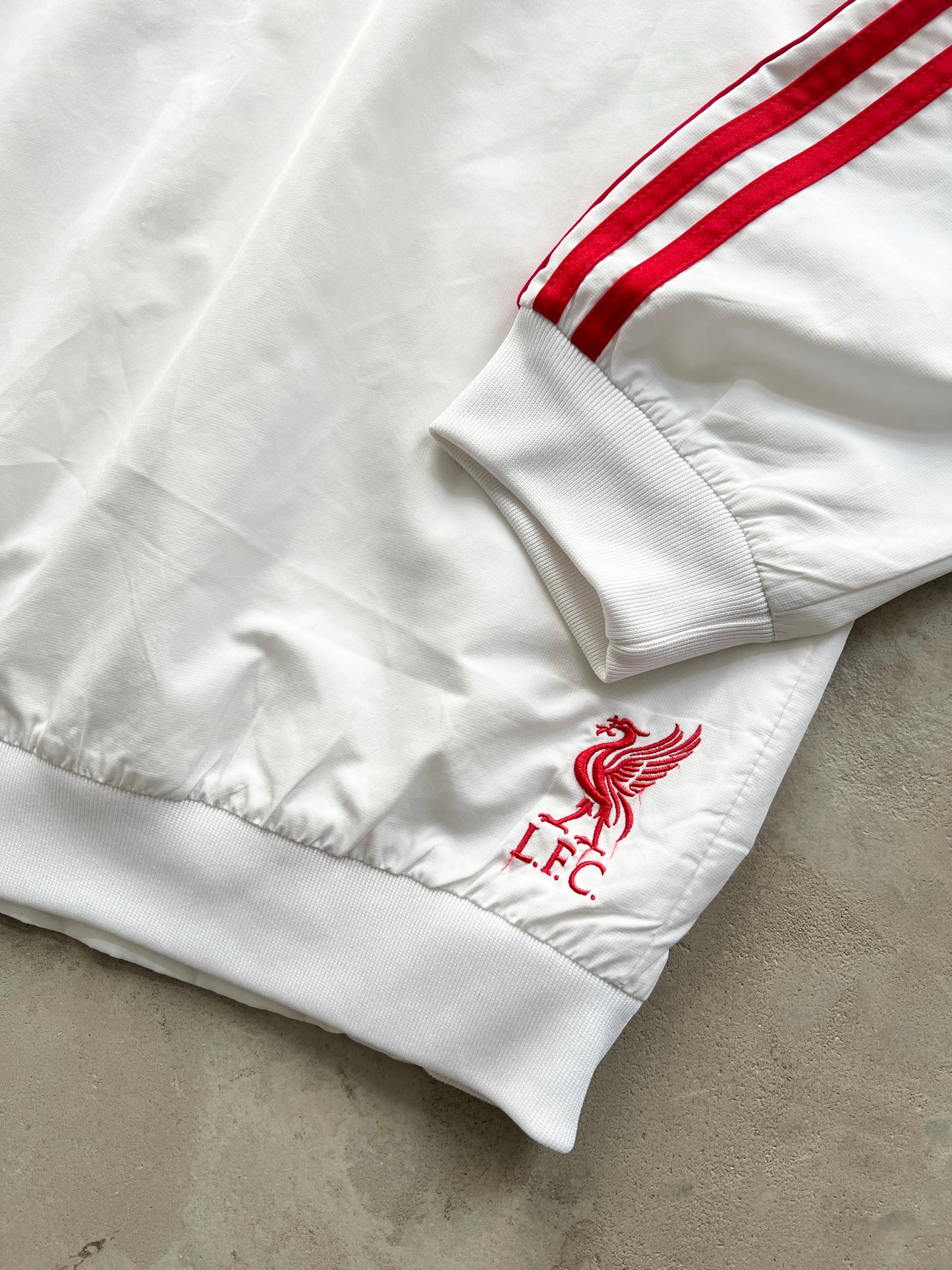 WHITE/RED FC LIVERPOOL TRACK JACKET - 2000S - L/XL