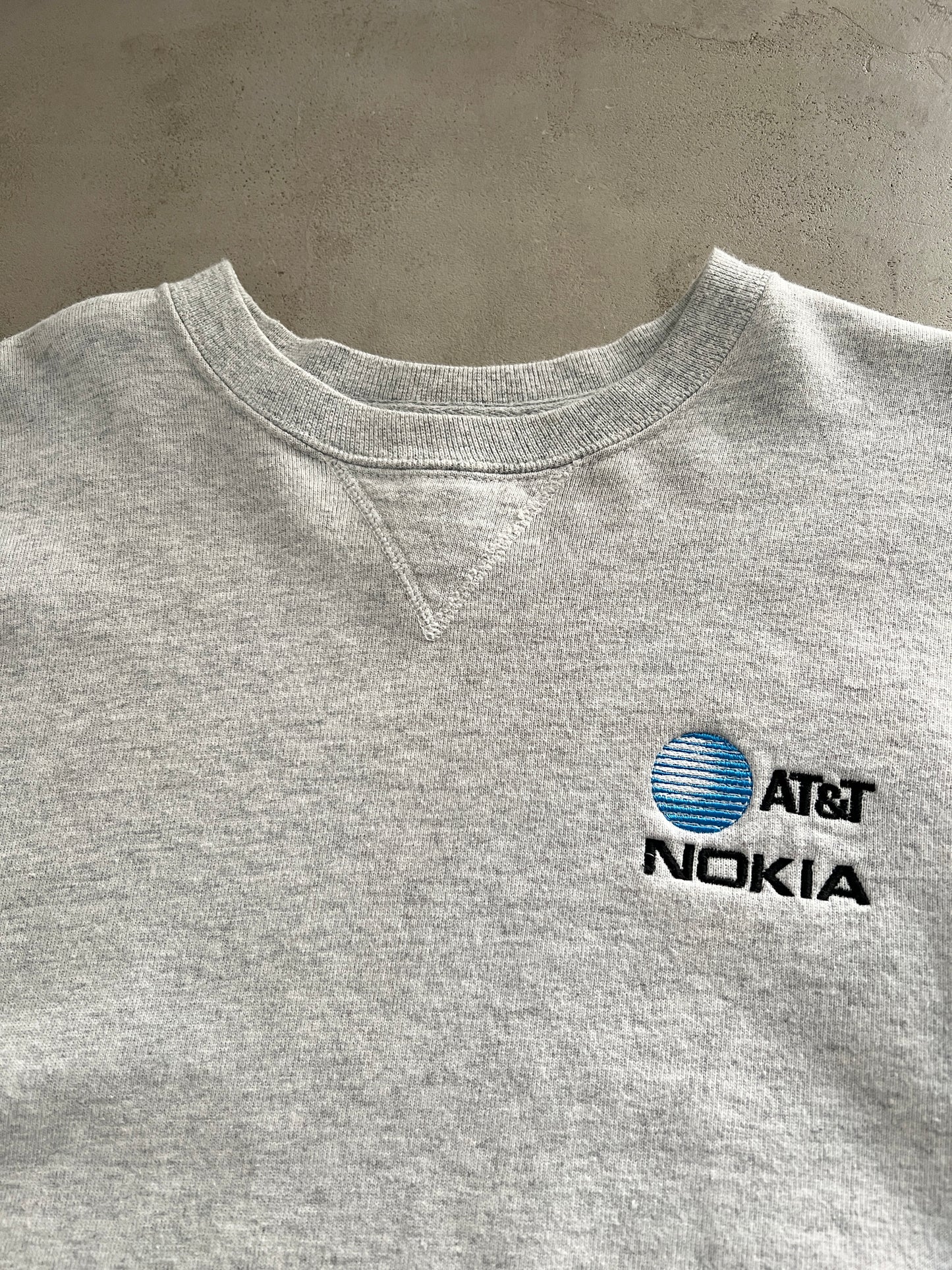 GREY NOKIA X ROSE BOWL SWEATER - 1990S - L