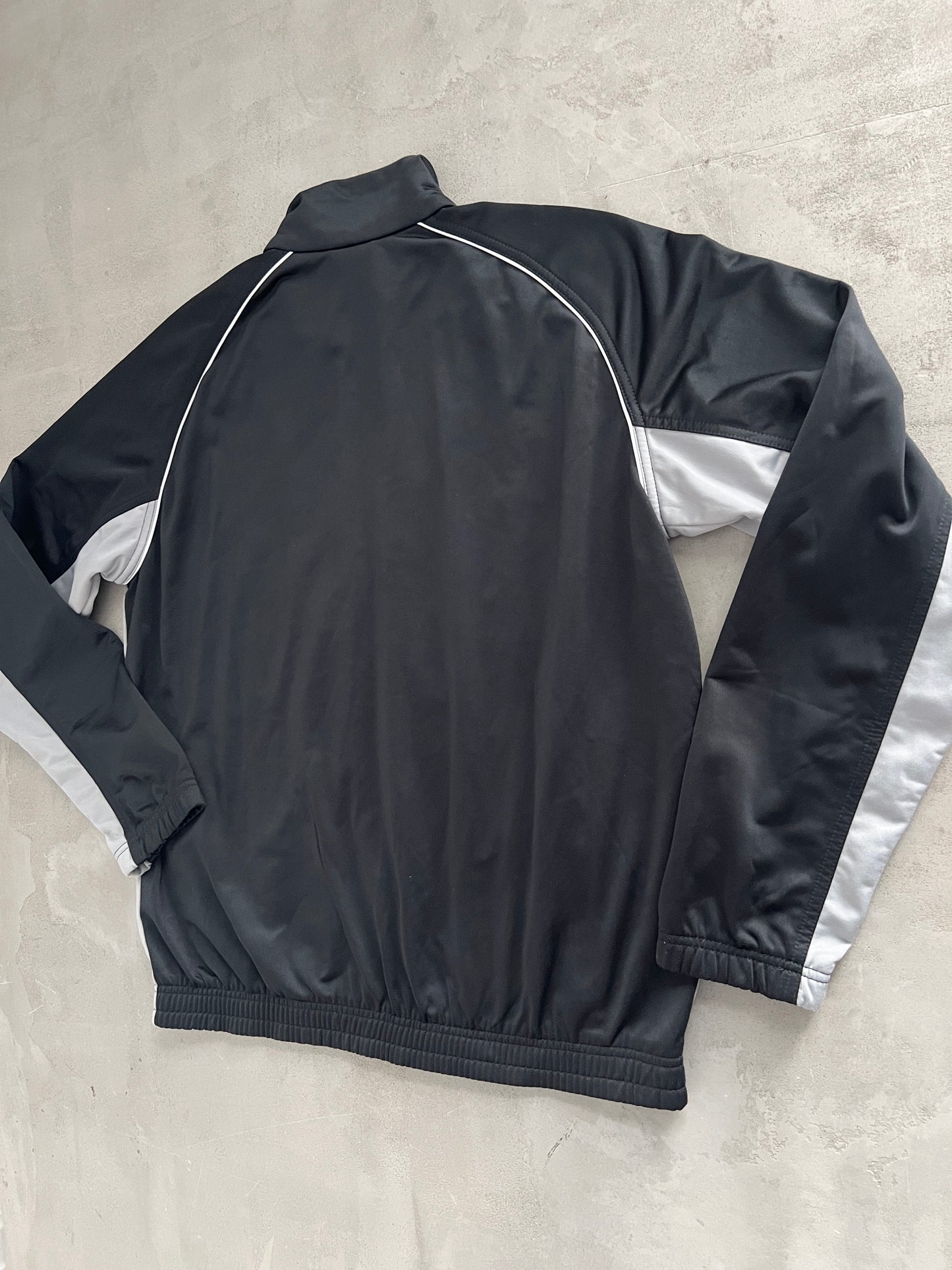 BLACK/GREY NIKE TRACK JACKET - 2000S - L