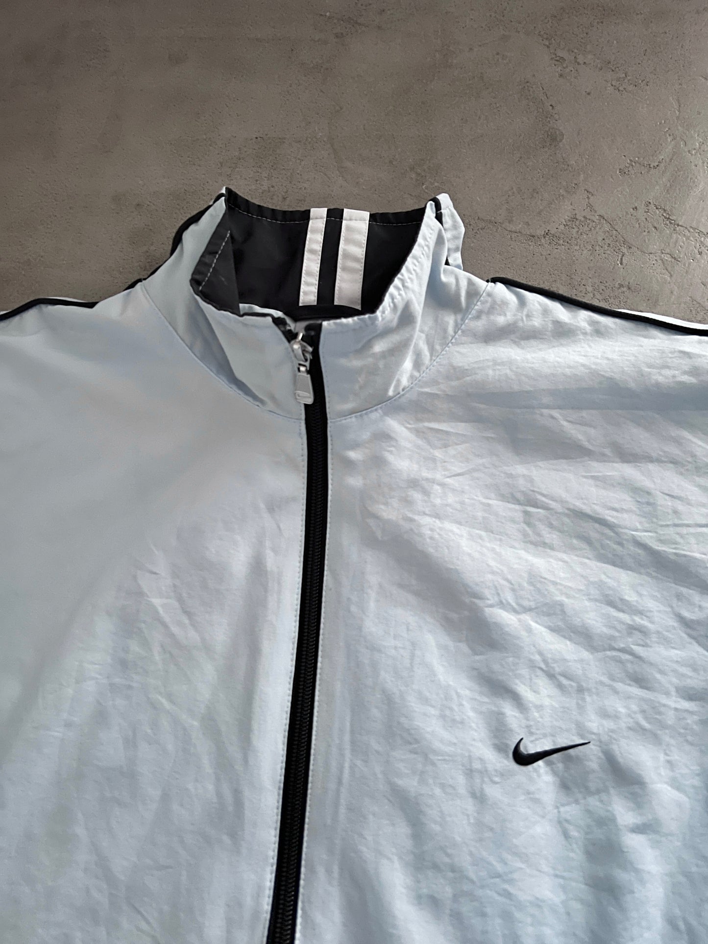 BABY BLUE NIKE TRACK JACKET - 2000S - L