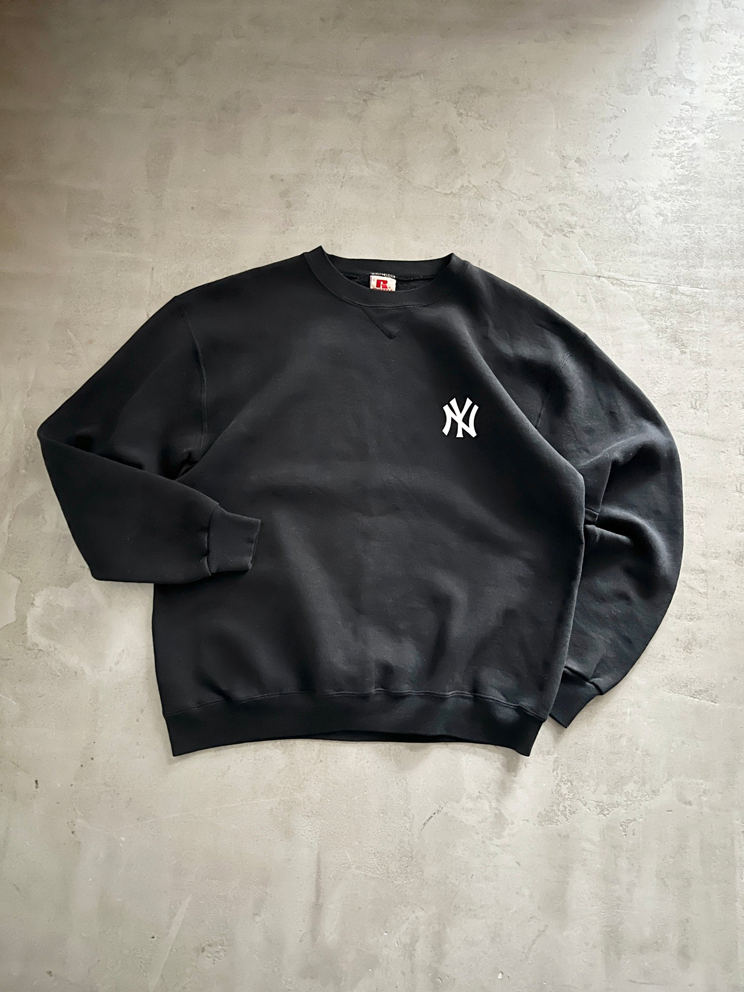 BLACK YANKEES RUSSELL SWEATER - 1990S - L