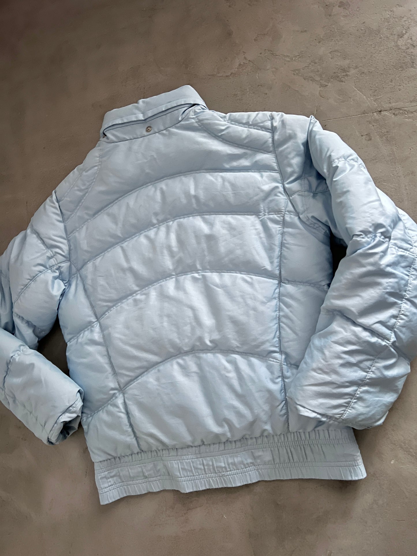 BABY BLUE NIKE PUFFER - 2000S - WOMENS S