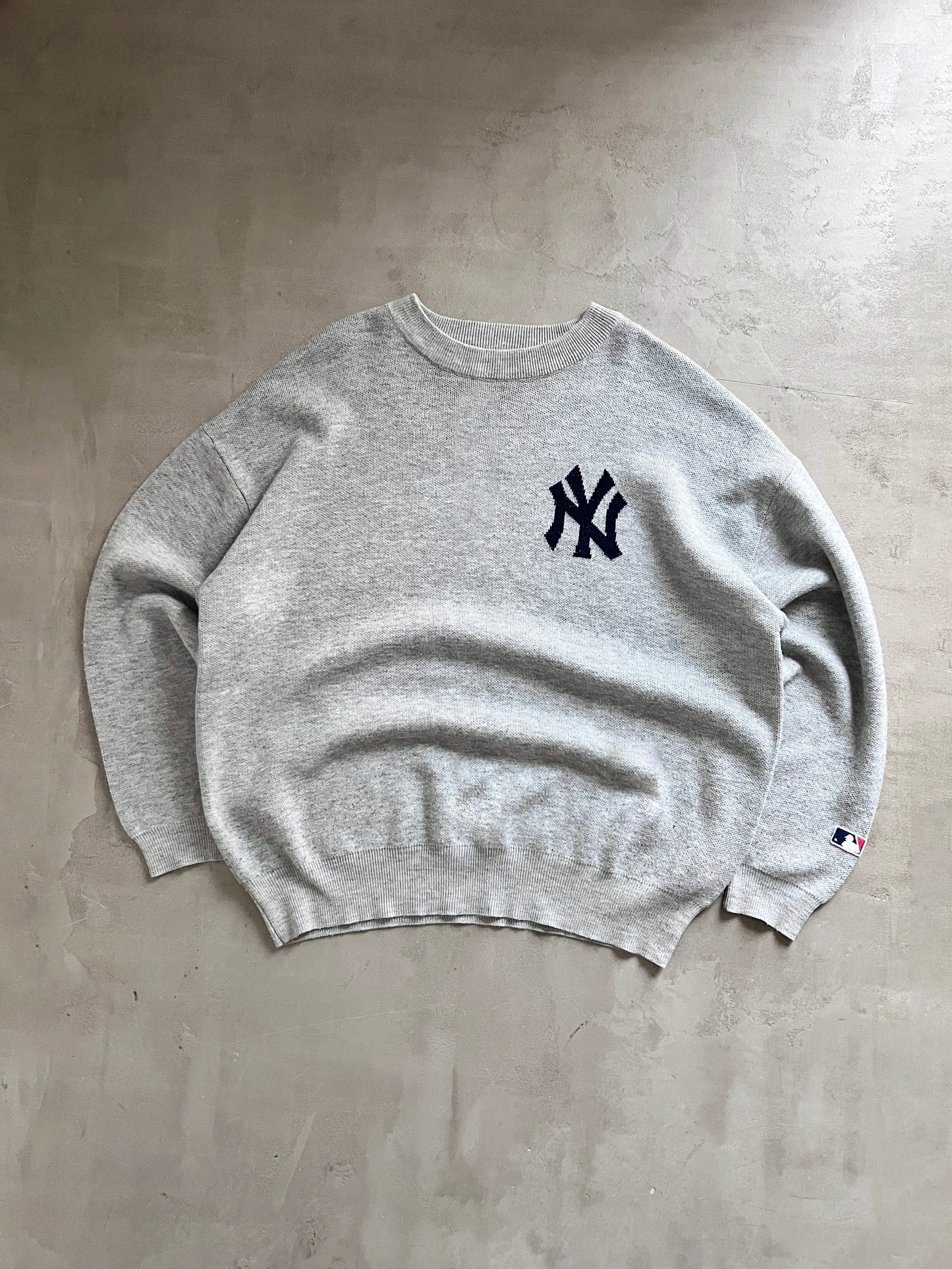 GREY YANKEES KNIT SWEATER - 1990S - L/XL