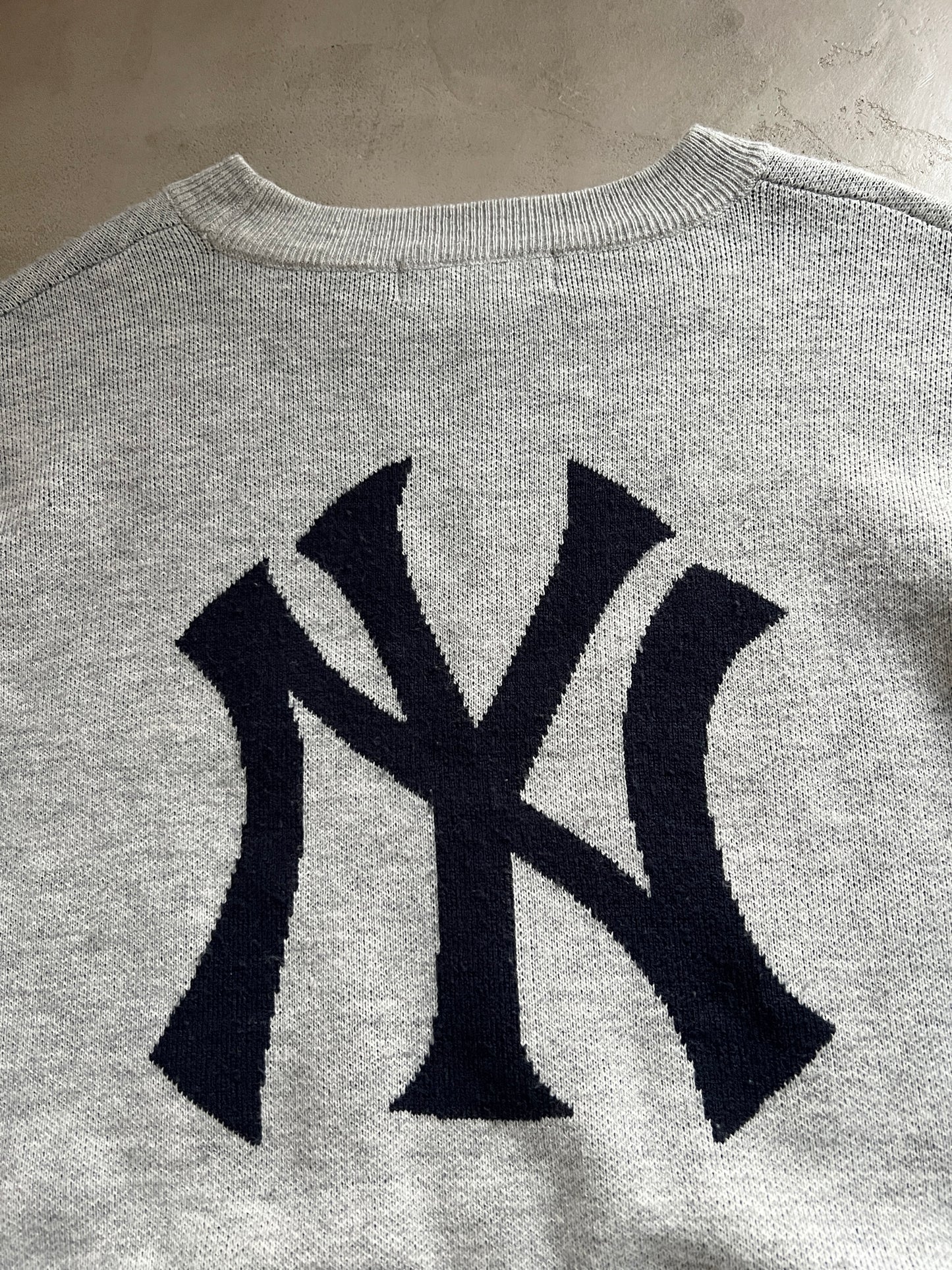 GREY YANKEES KNIT SWEATER - 1990S - L/XL