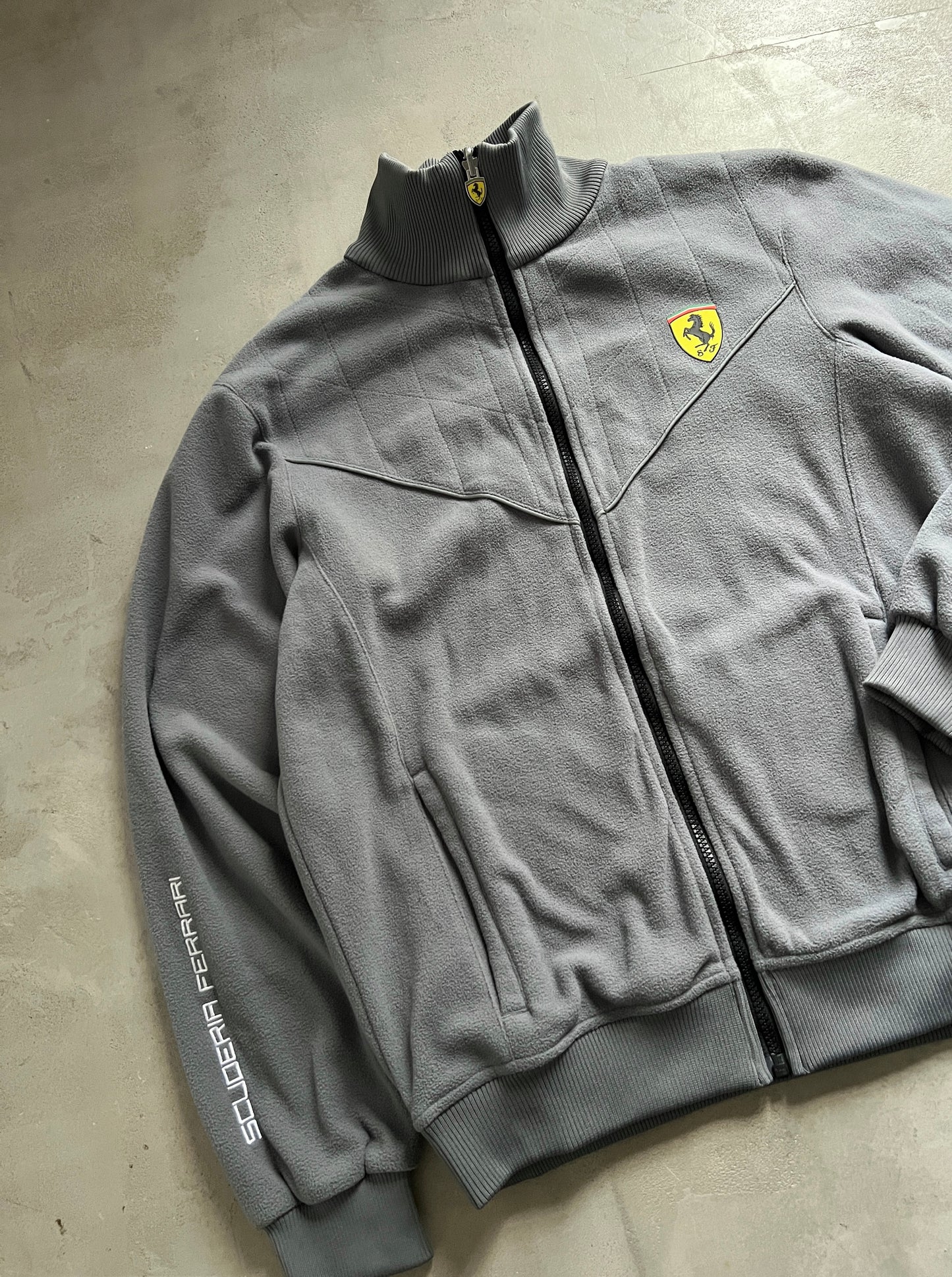 GREY FERRARI SCUDERIA FLEECE - 2000S - L/M