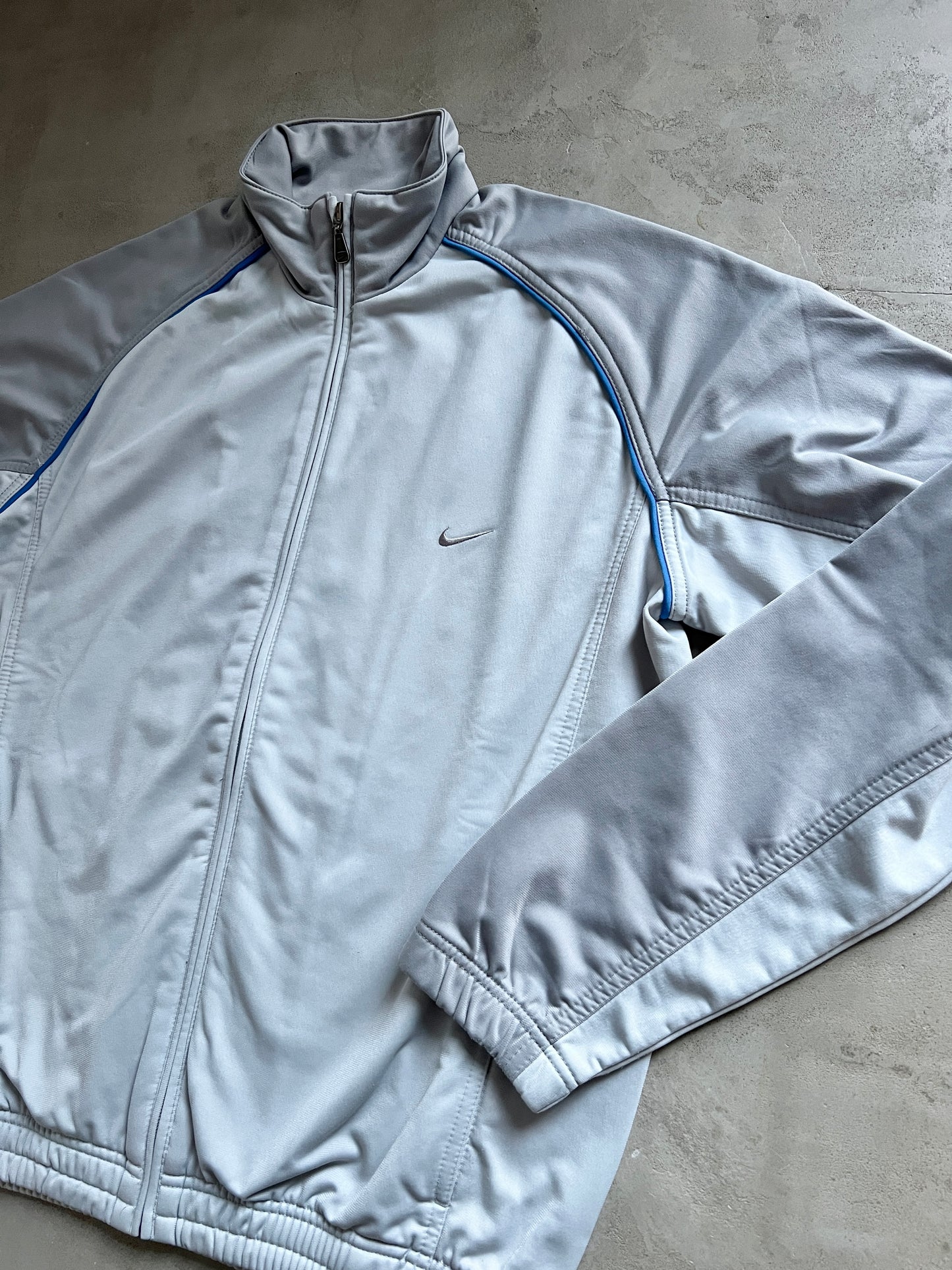 GREY/BLUE NIKE TRACK JACKET - 2000S - L