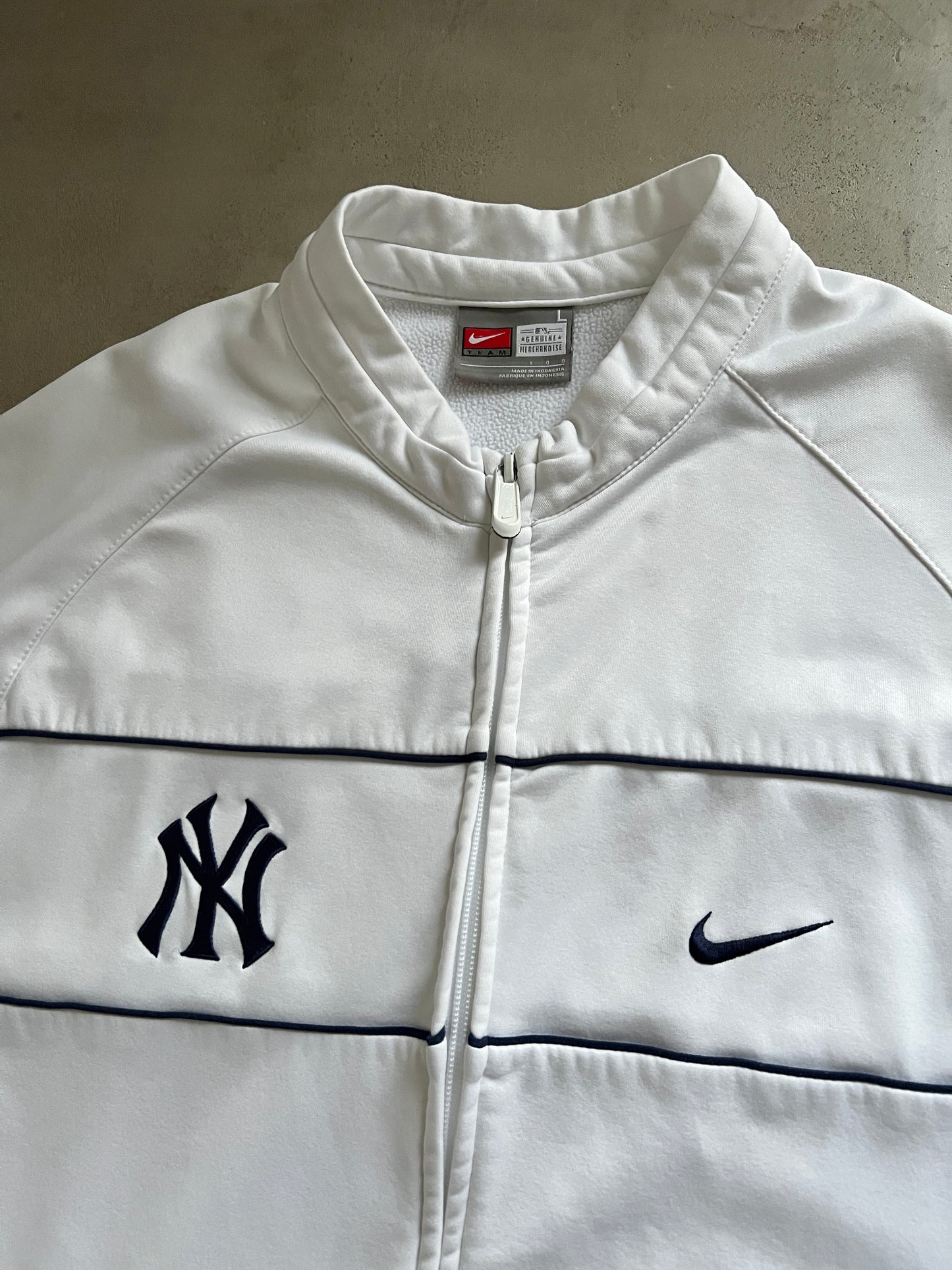 WHITE YANKEES NIKE JACKET - 2000S - XL