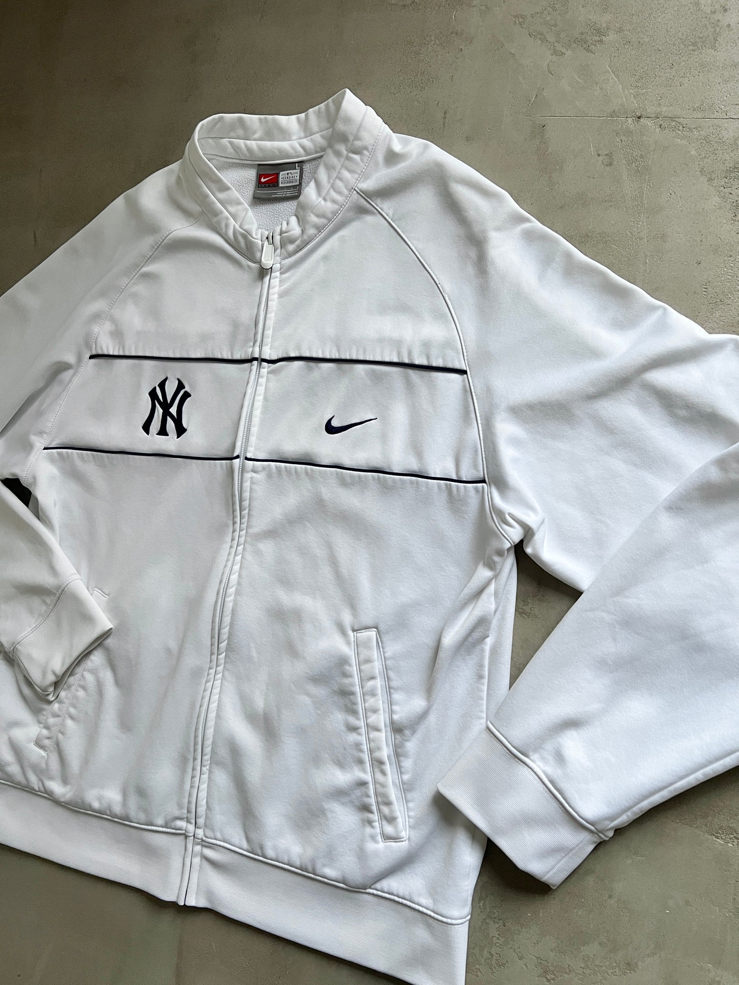 WHITE YANKEES NIKE JACKET - 2000S - XL