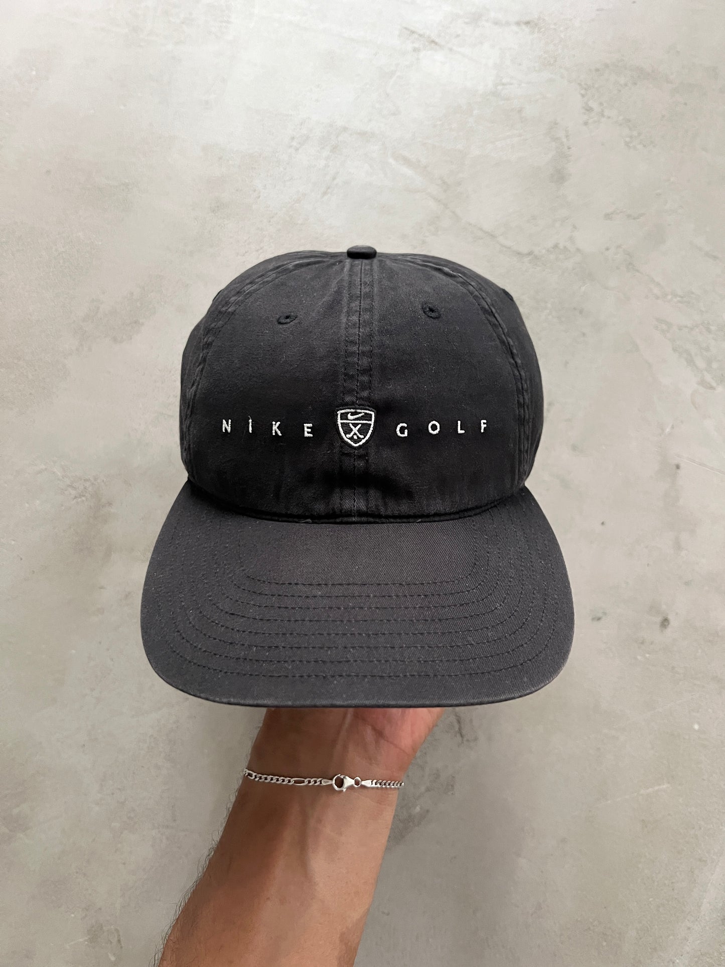 FADED BLACK NIKE GOLF CAP - 2000S