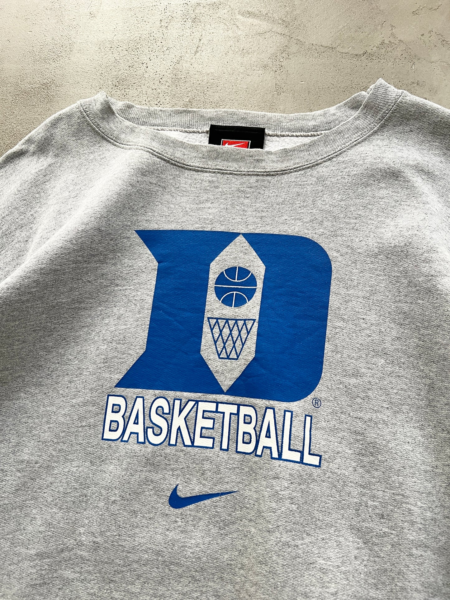 GREY NIKE BASKETBALL SWEATER - 1990S - XXL/XL