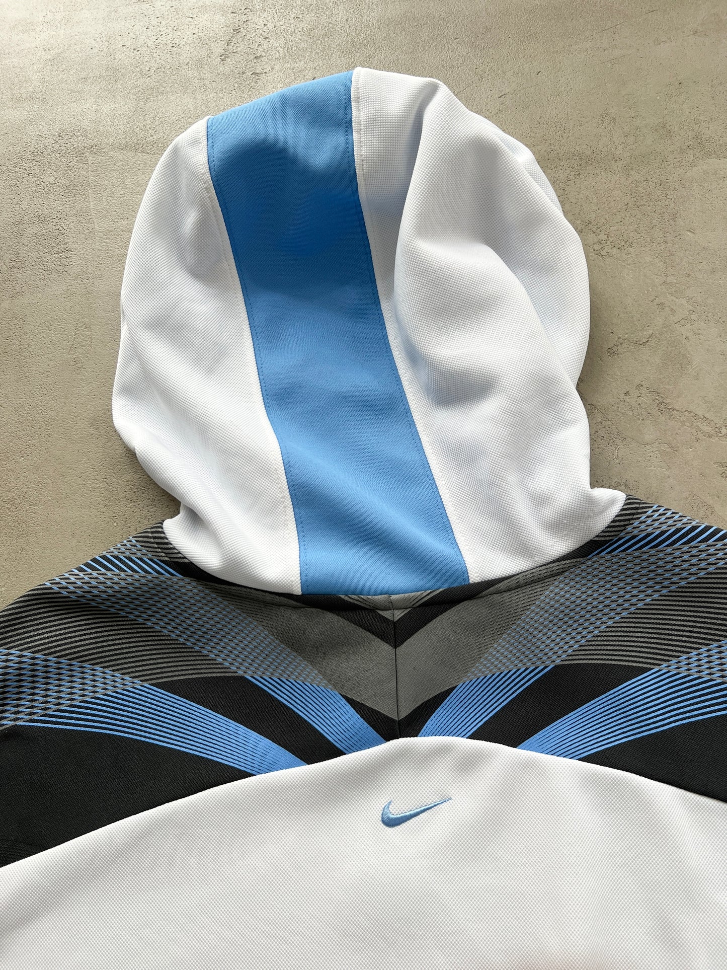 WHITE/BABY BLUE NIKE TN HOODIE - 2000S - XXL