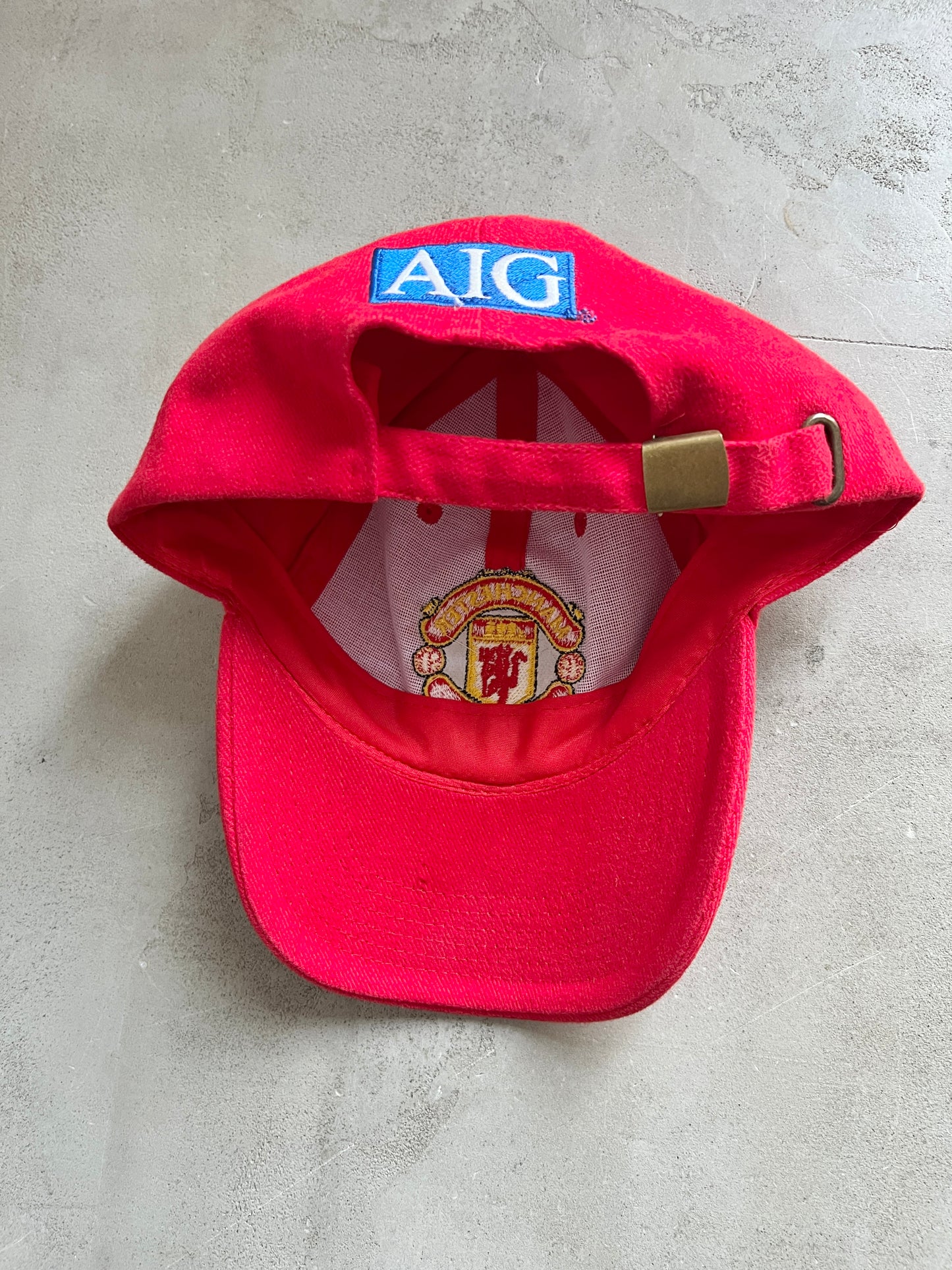 RED MANCHESTER UNITED CAP - 2000S