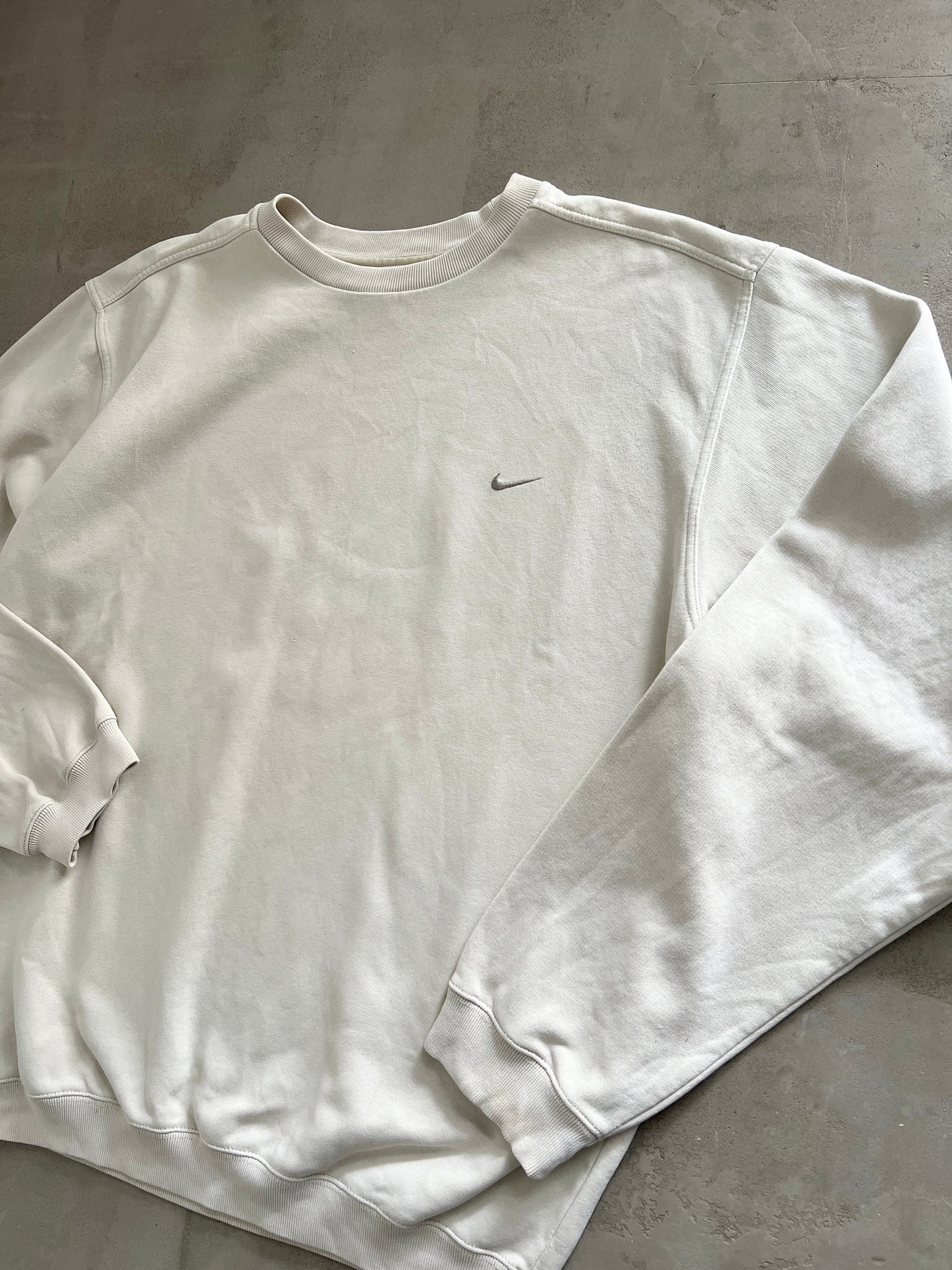 CREME NIKE SWEATER - 2000S - M