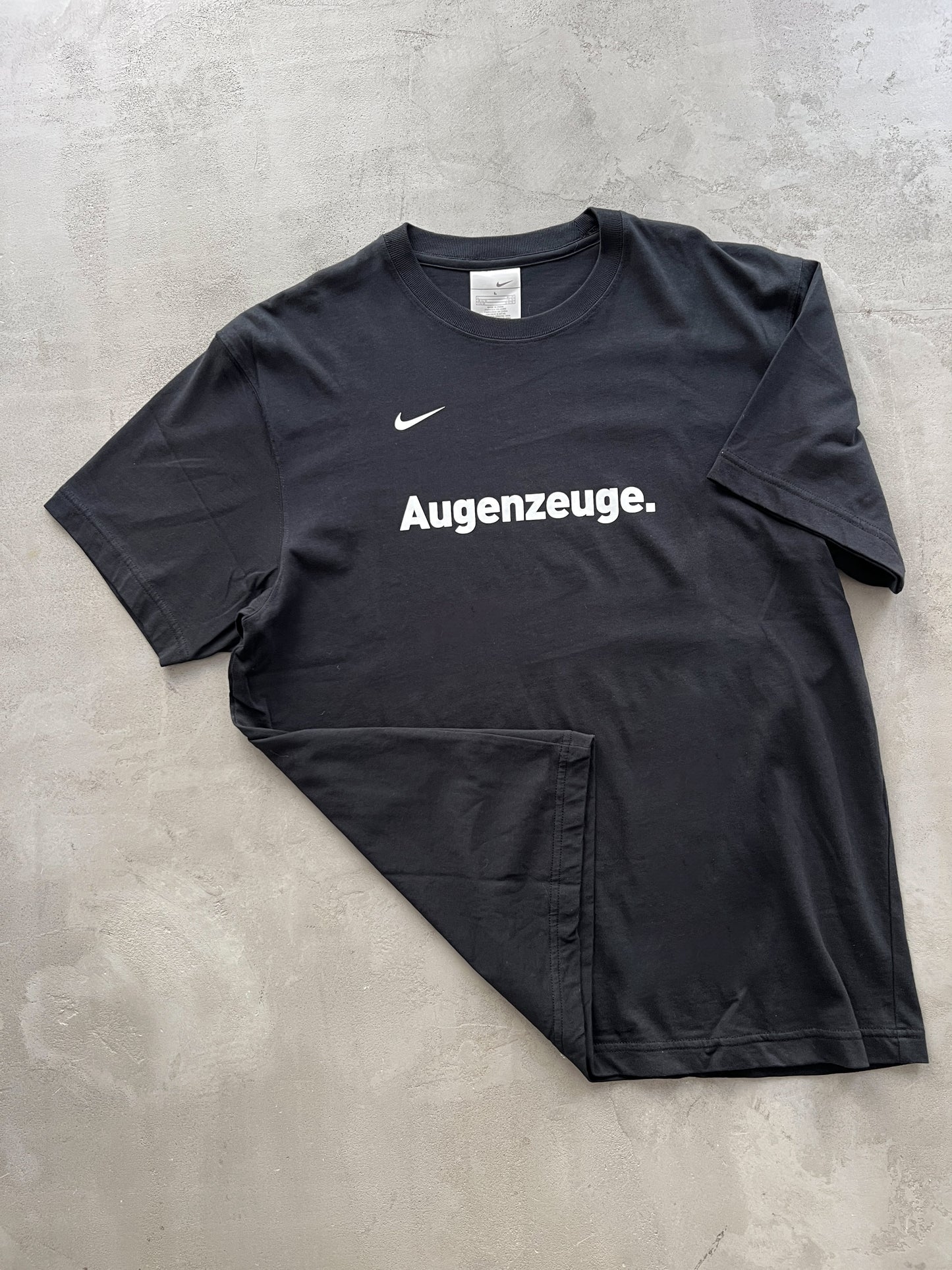 BLACK SUISSE SOCCER TEE - 2000S - L