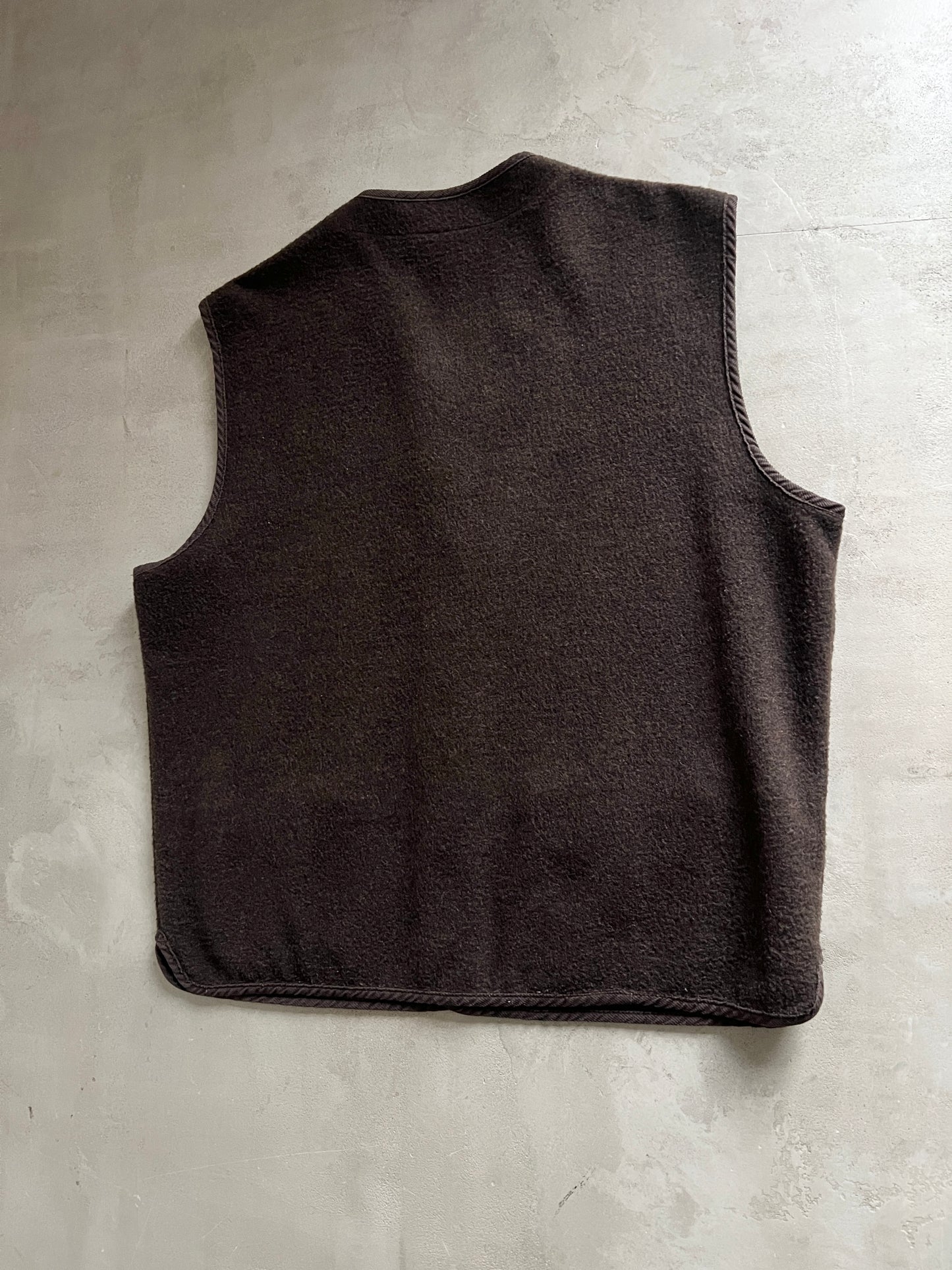 MOCHA LACOSTE CARDIGAN VEST - 2000S - L