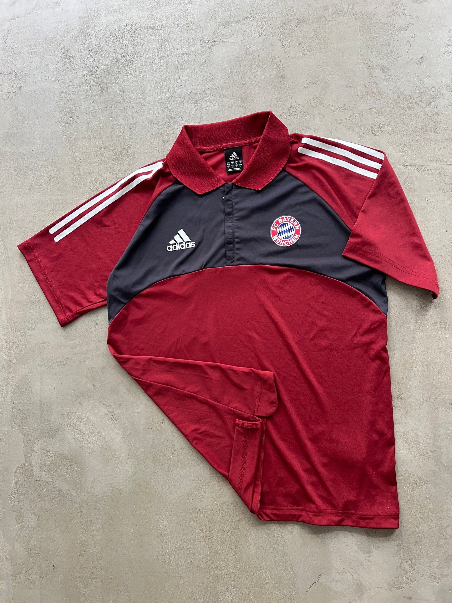 RED/GREY BAYERN MUNICH POLO JERSEY - 2000S - L