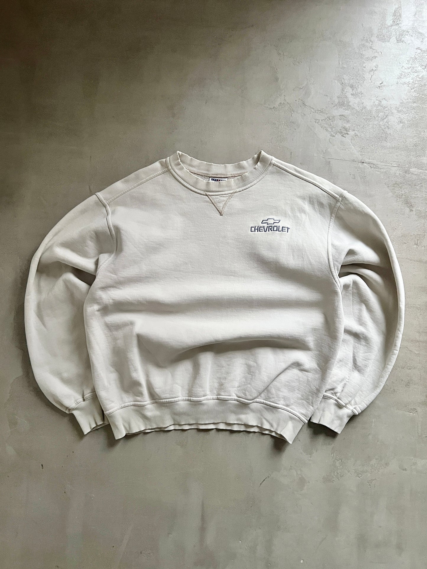 CREME CHEVROLET SWEATER - 1990S - M