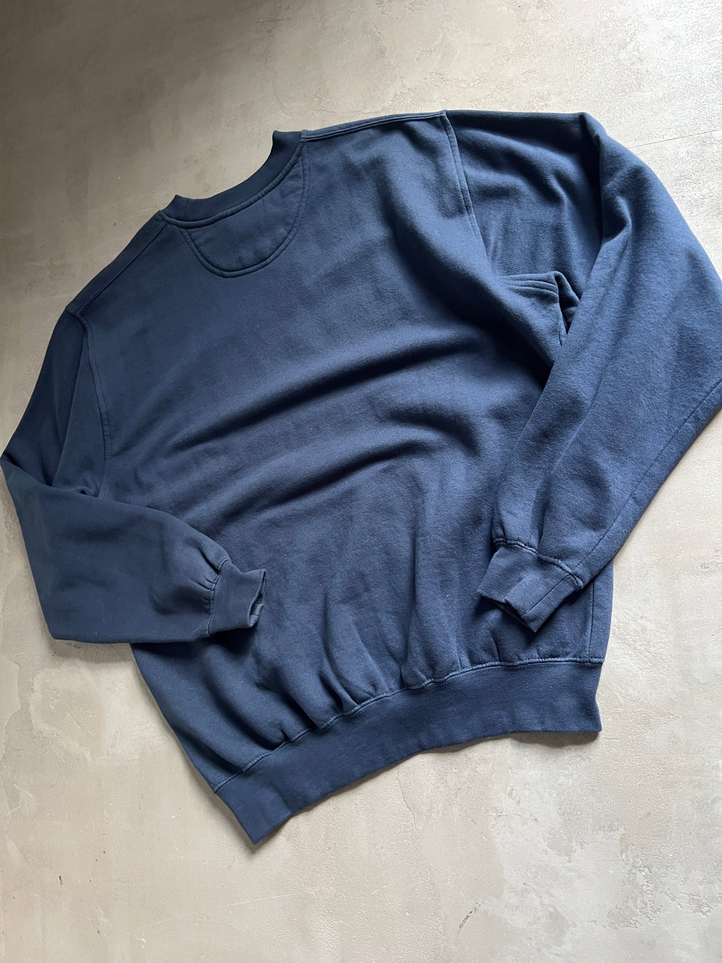 NAVY YANKEES SWEATER - 1990S - L