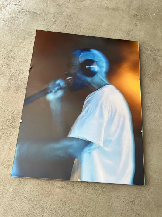 BLURRY FRANK OCEAN GLASS PRINT