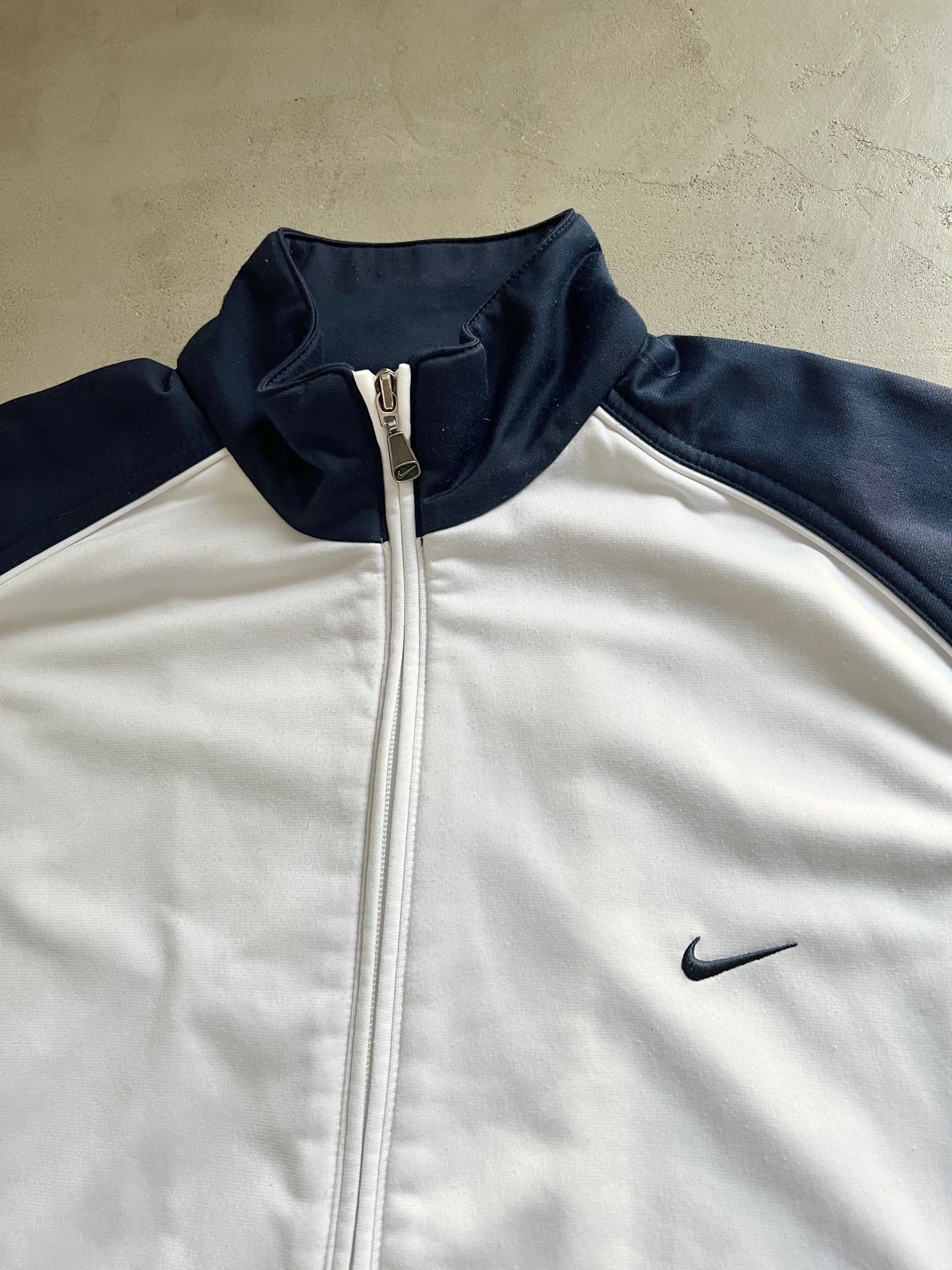 WHITE/BABY BLUE NIKE TRACK JACKET - 2000S - L