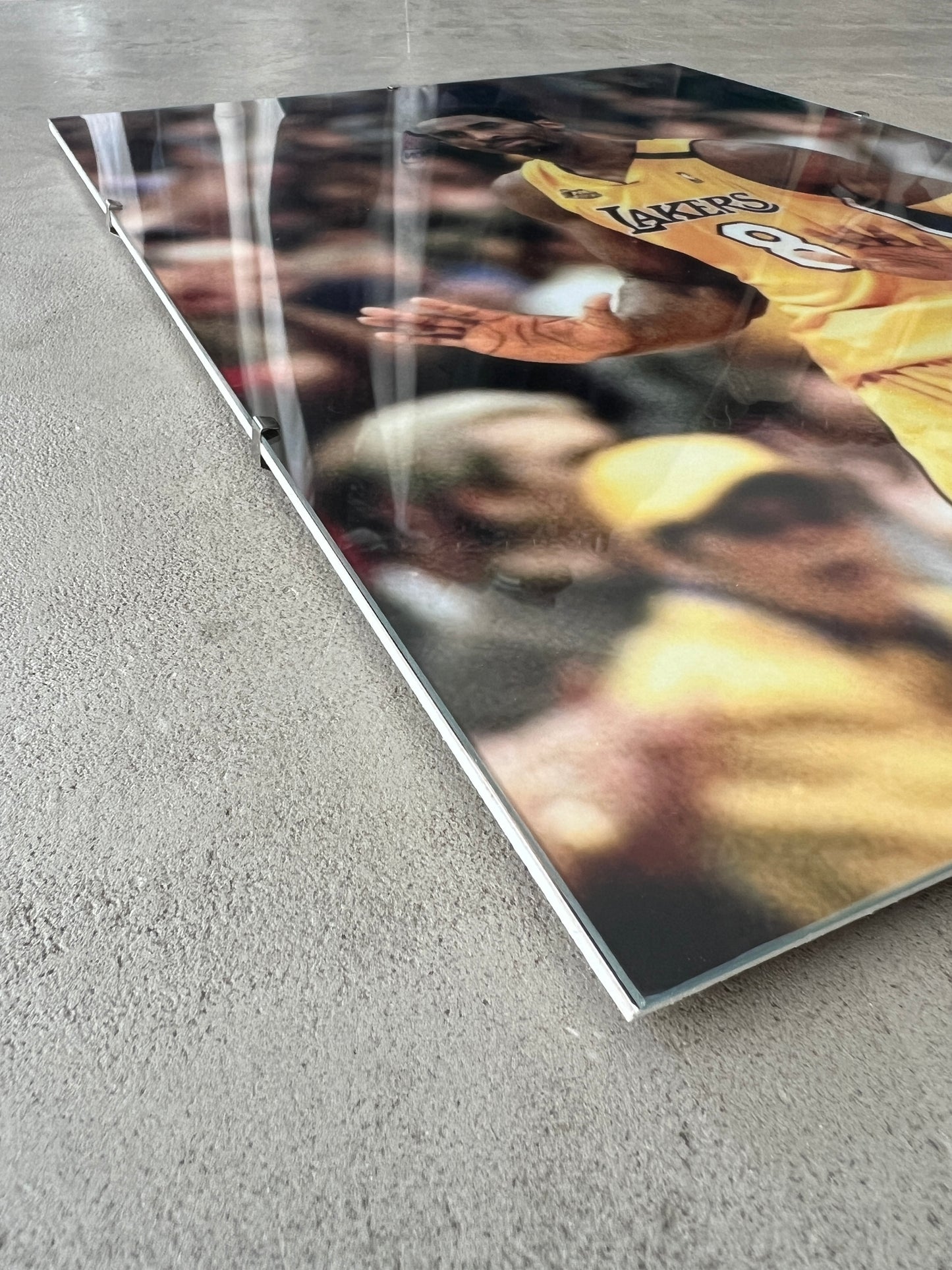 KOBE GLASS PRINT