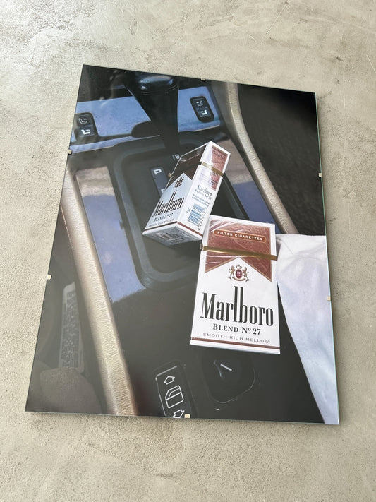 MOCHA MARLBORO GLASS PRINT