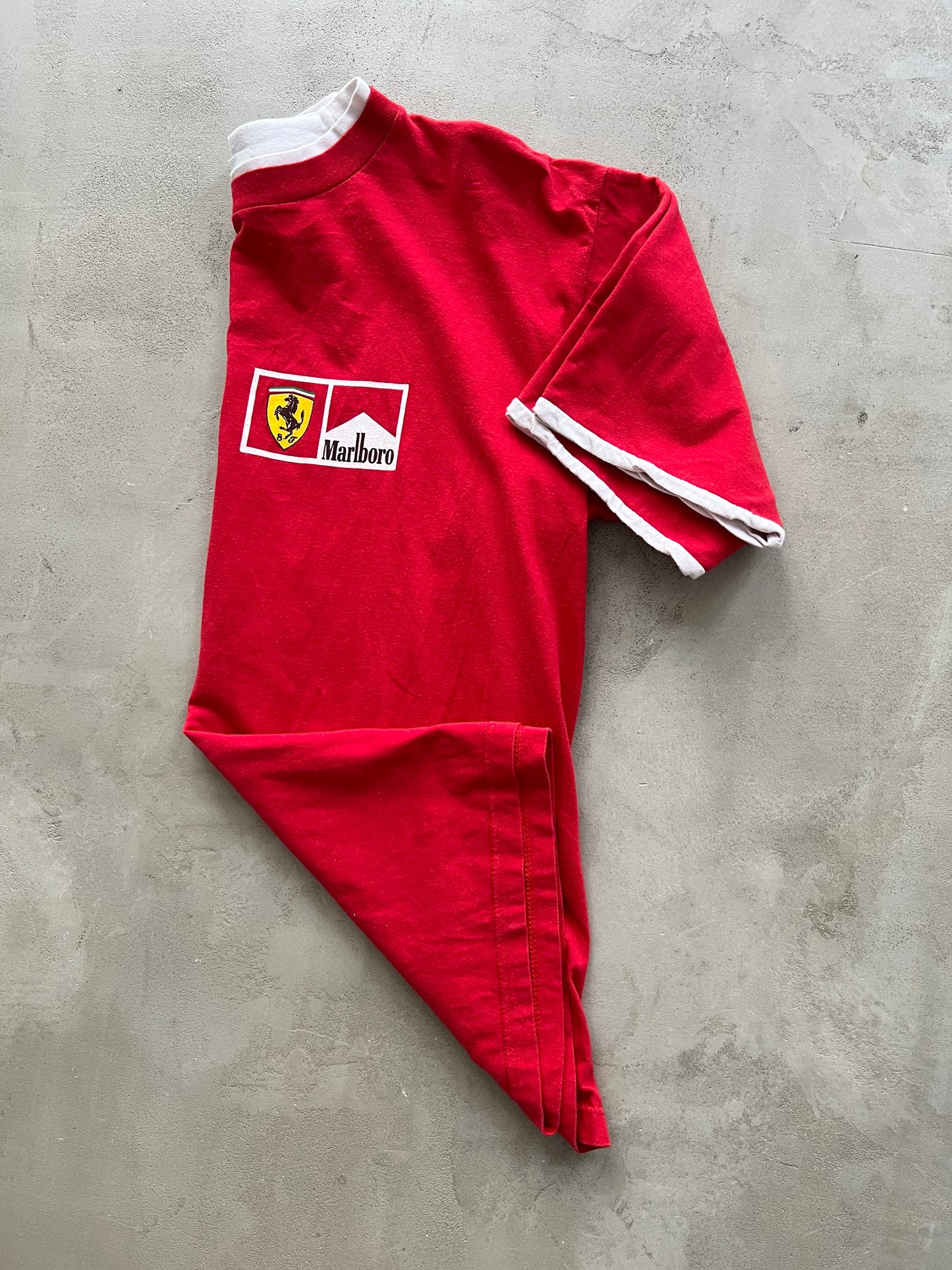 RED FERRARI X MARLBORO RACING TEE - 1990S - M