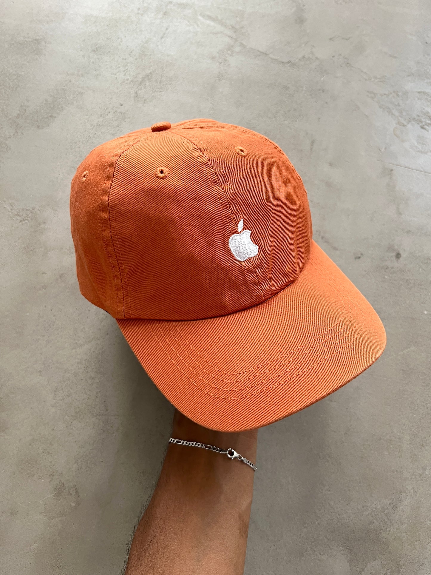 ORANGE APPLE PROMO CAP - 1990S